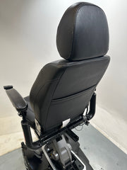 STUNNING 2022 PRIDE JAZZY AIR 2 POWERCHAIR WITH RAISER
