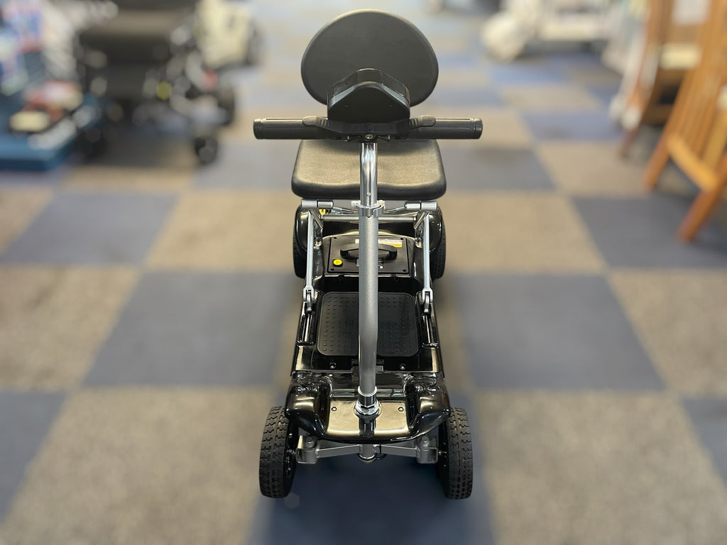 Used 2024 Livewell Instafold Folding Mobility Scooter – 4mph