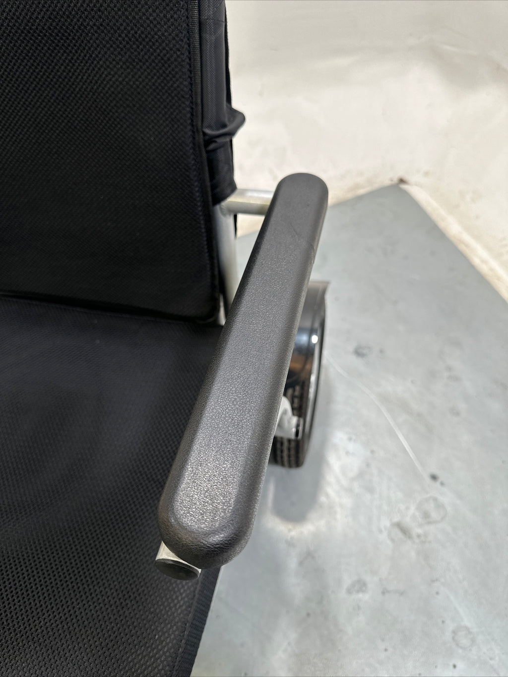 KWK DO9XL Folding Powerchair Heavy Duty