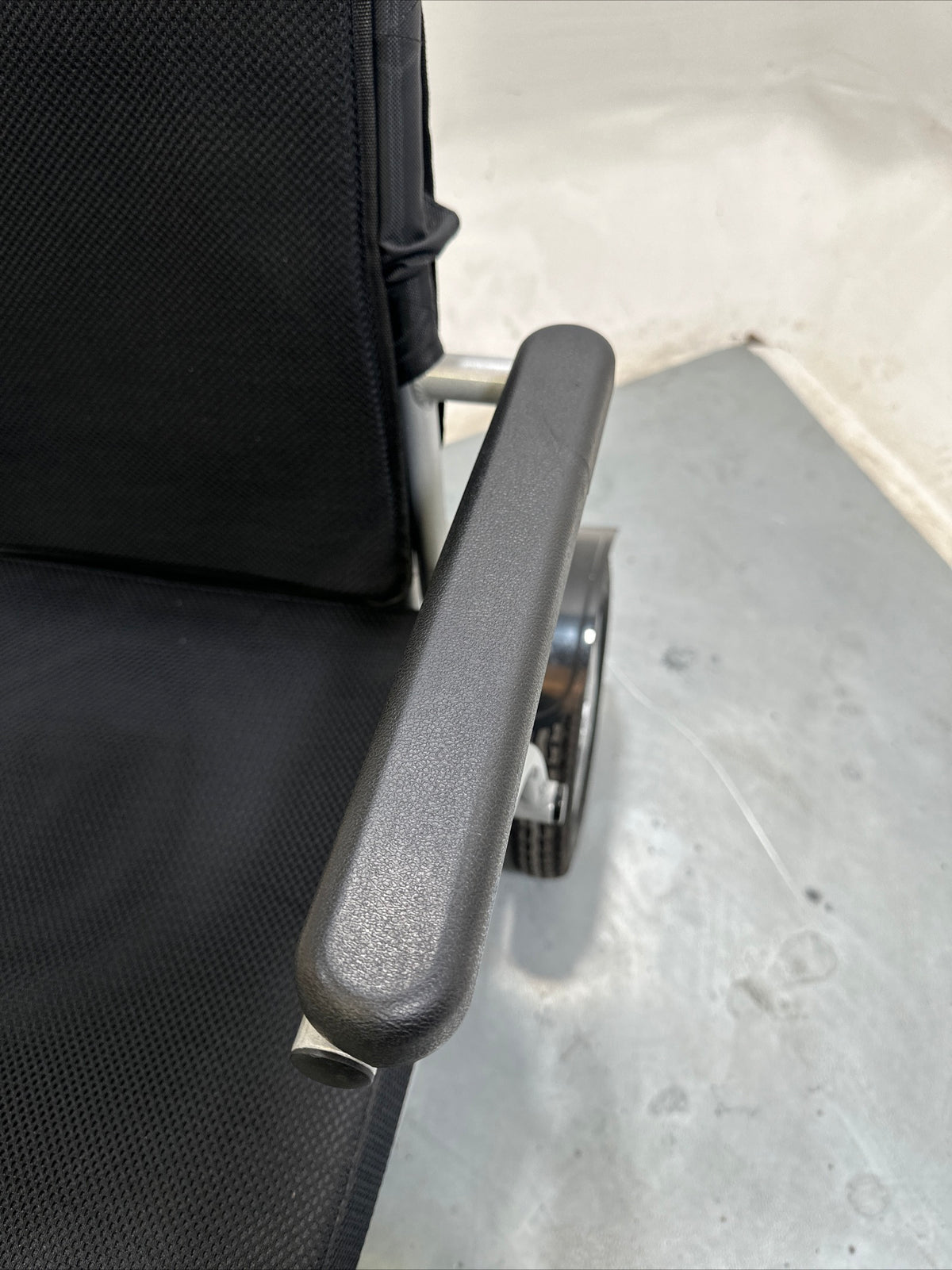 KWK DO9XL Folding Powerchair Heavy Duty
