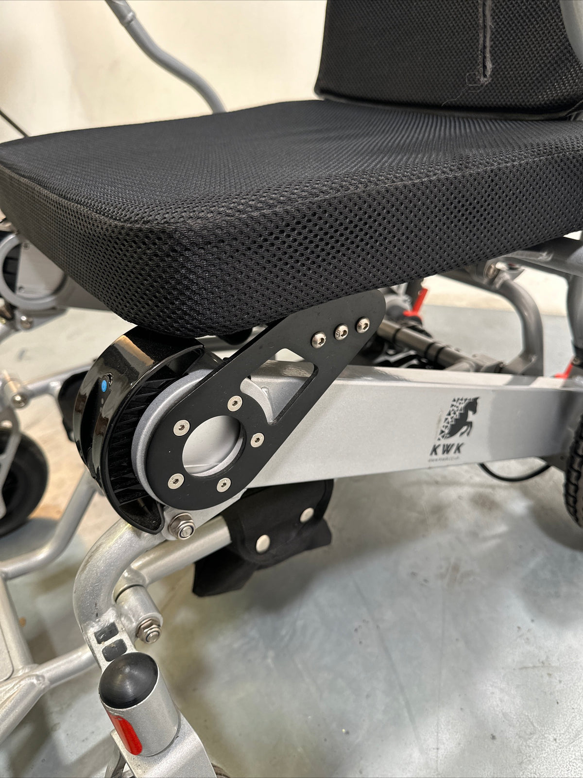 KWK DO9XL Folding Powerchair Heavy Duty