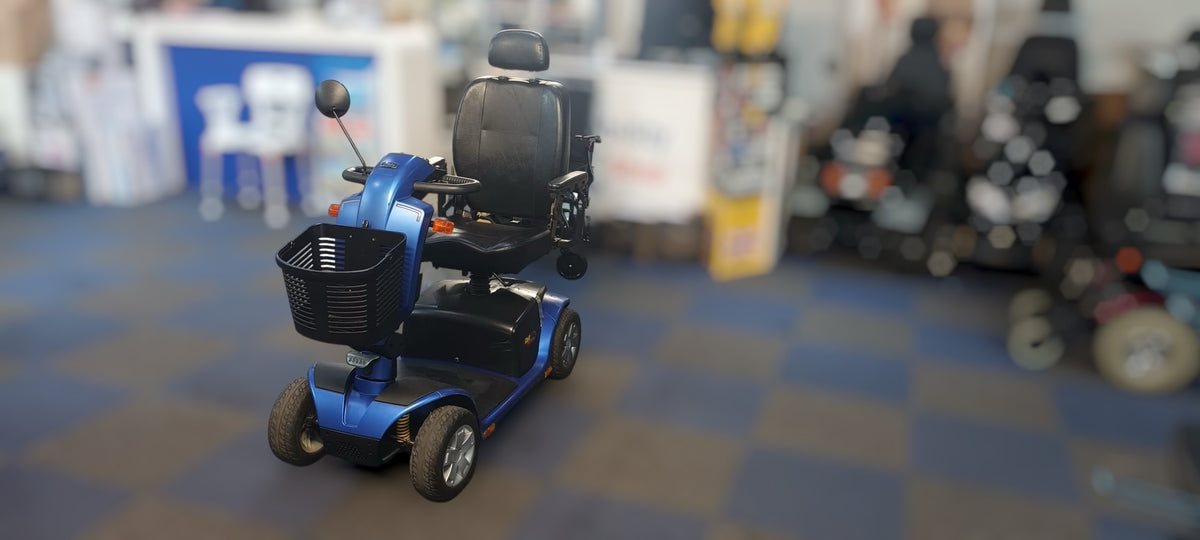 Pride Colt Deluxe 2.0 Mi Size 6mph Transportable Mobility Scooter in Blue