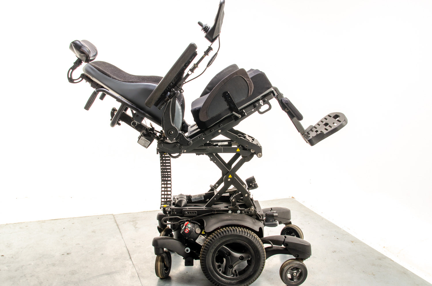 Quickie Q700 M 6mph Powered Wheelchair Electric Raiser Tilt Recline Sunrise Medical Powerchair 13776