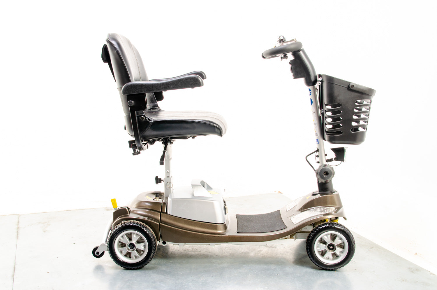 Illusion Ultra Lightweight Aluminium Mobility Boot Scooter Bronze 4mph with Suspension 2022 Secondary image