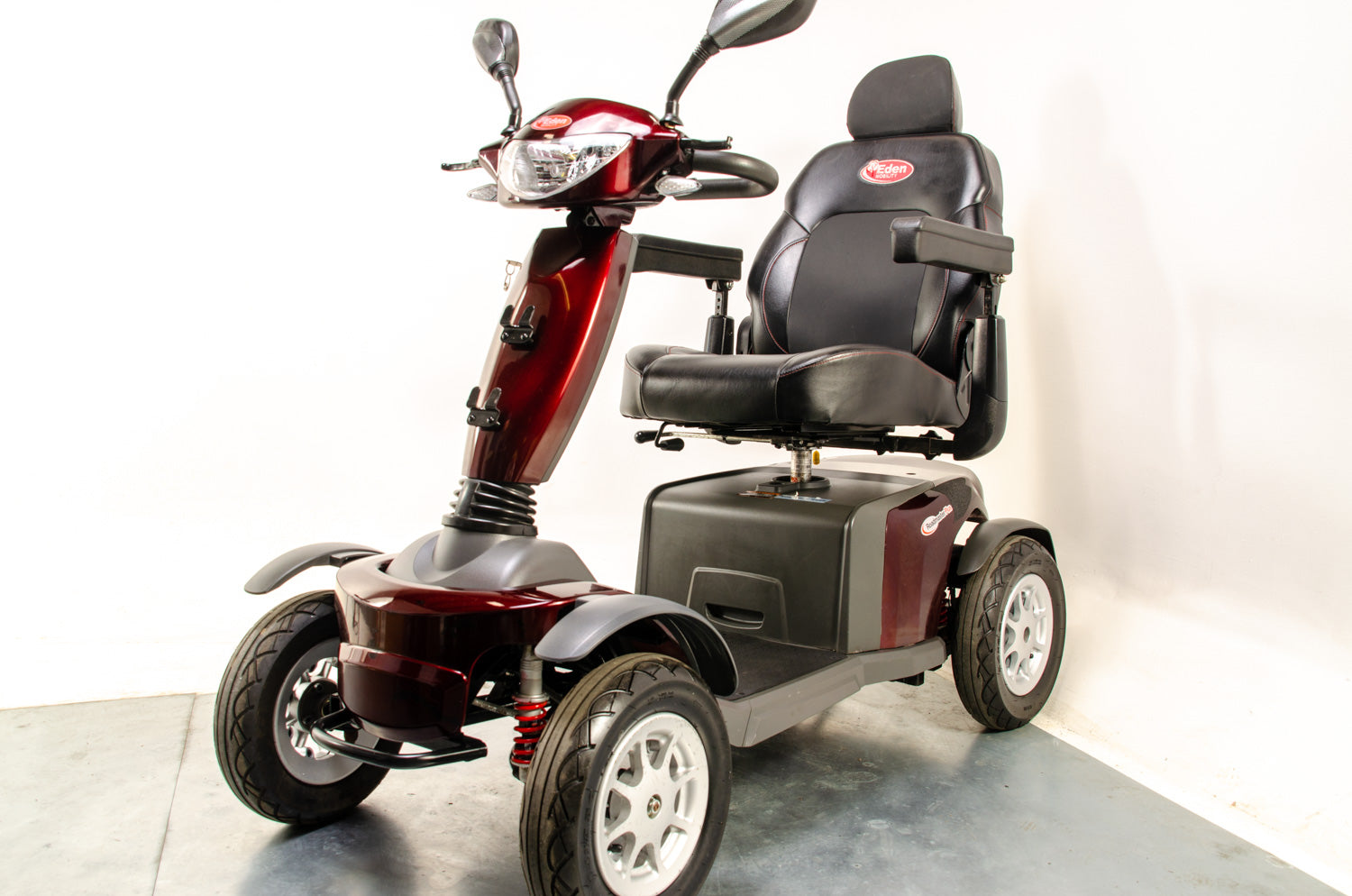 Products Eden Roadmaster Plus All-Terrain Off-Road Used Mobility Scooter 8mph Luxury Electric Large 2019