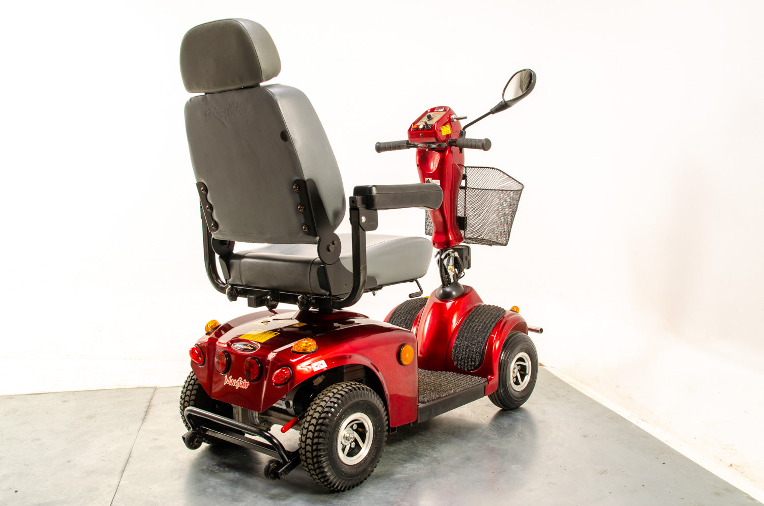Freerider Mayfair 4 All-Terrain Used Mobility Scooter 4mph Pavement Red Secondary image