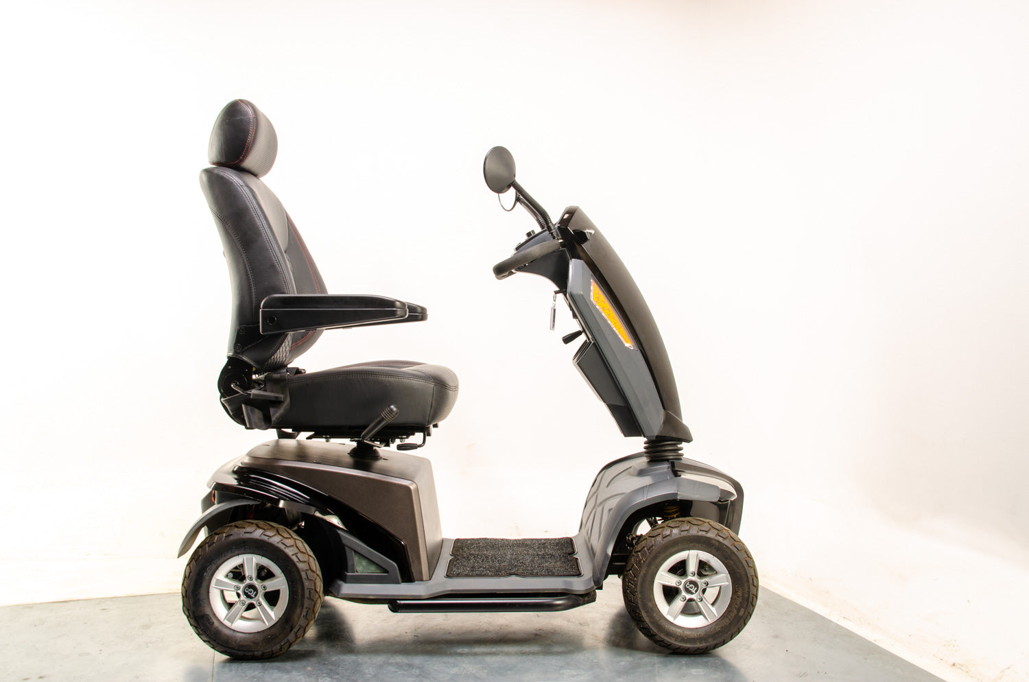 TGA Vita E 8mph Midsize Mobility Scooter Secondary image