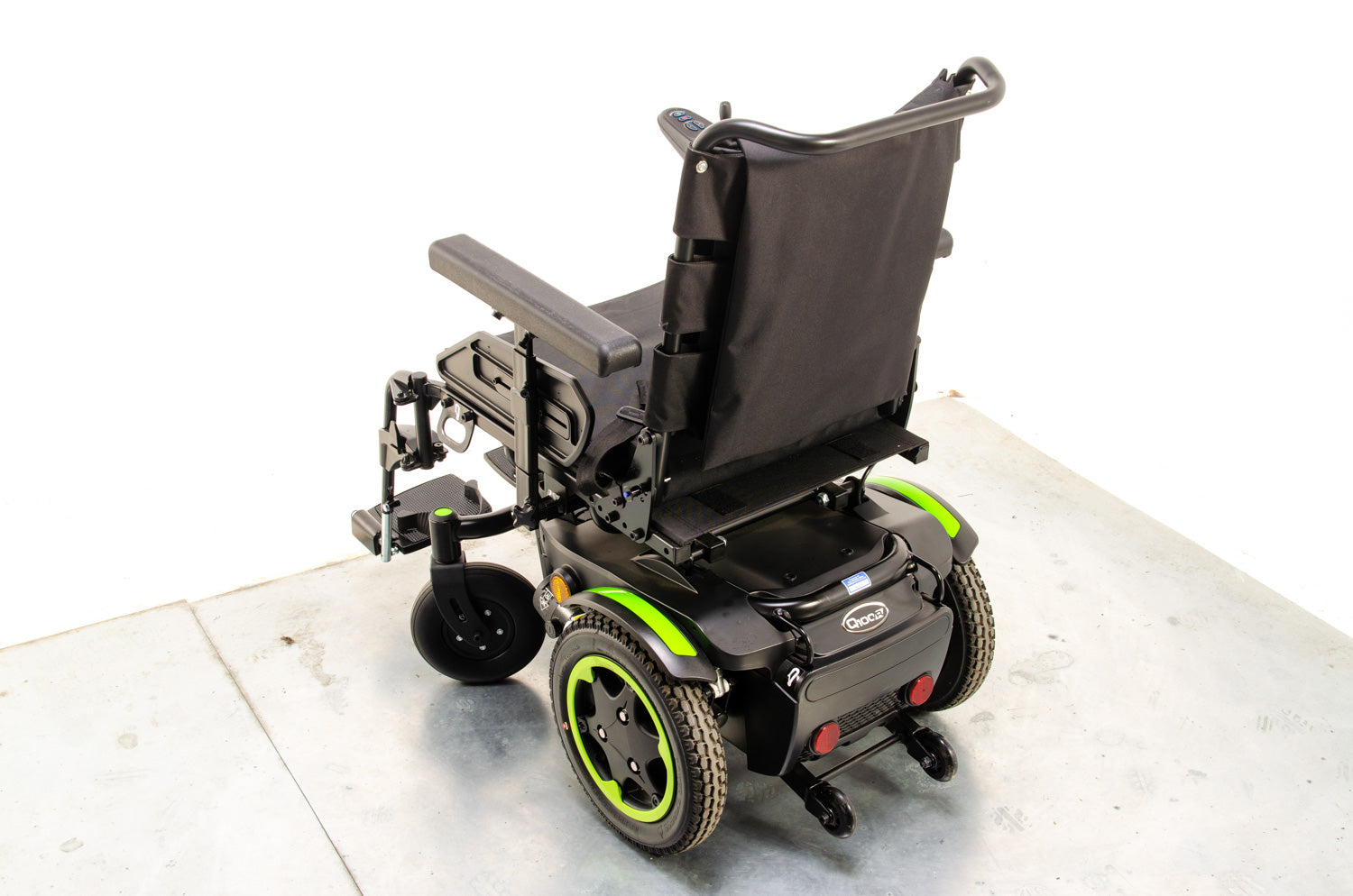 2022 Quickie Q100 R Compact Indoor Outdoor Powerchair Wheelchair Sunrise Medical 03682