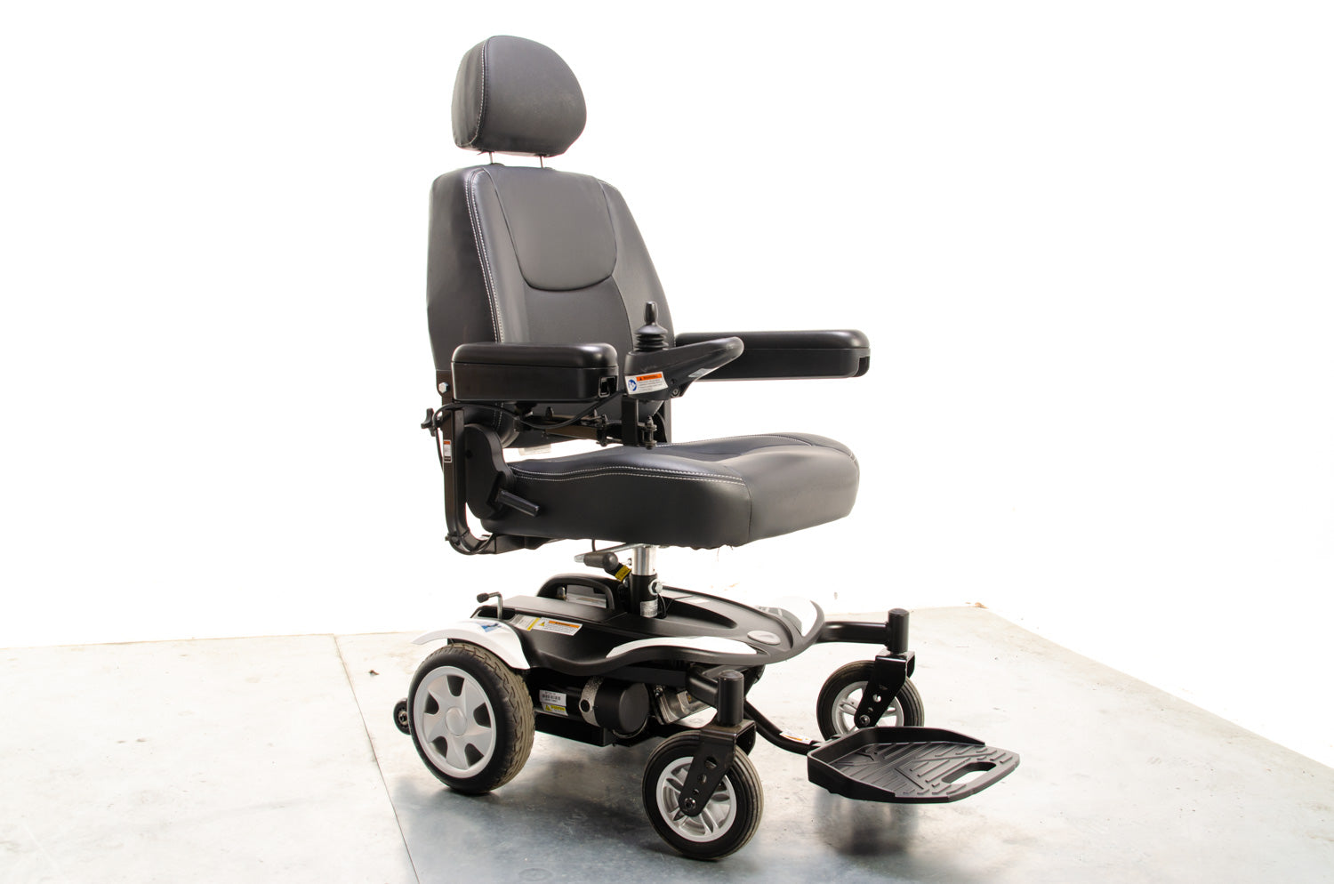 Rascal Razoo Powerchair Electric Mobility Wheelchair White Small indoo ...