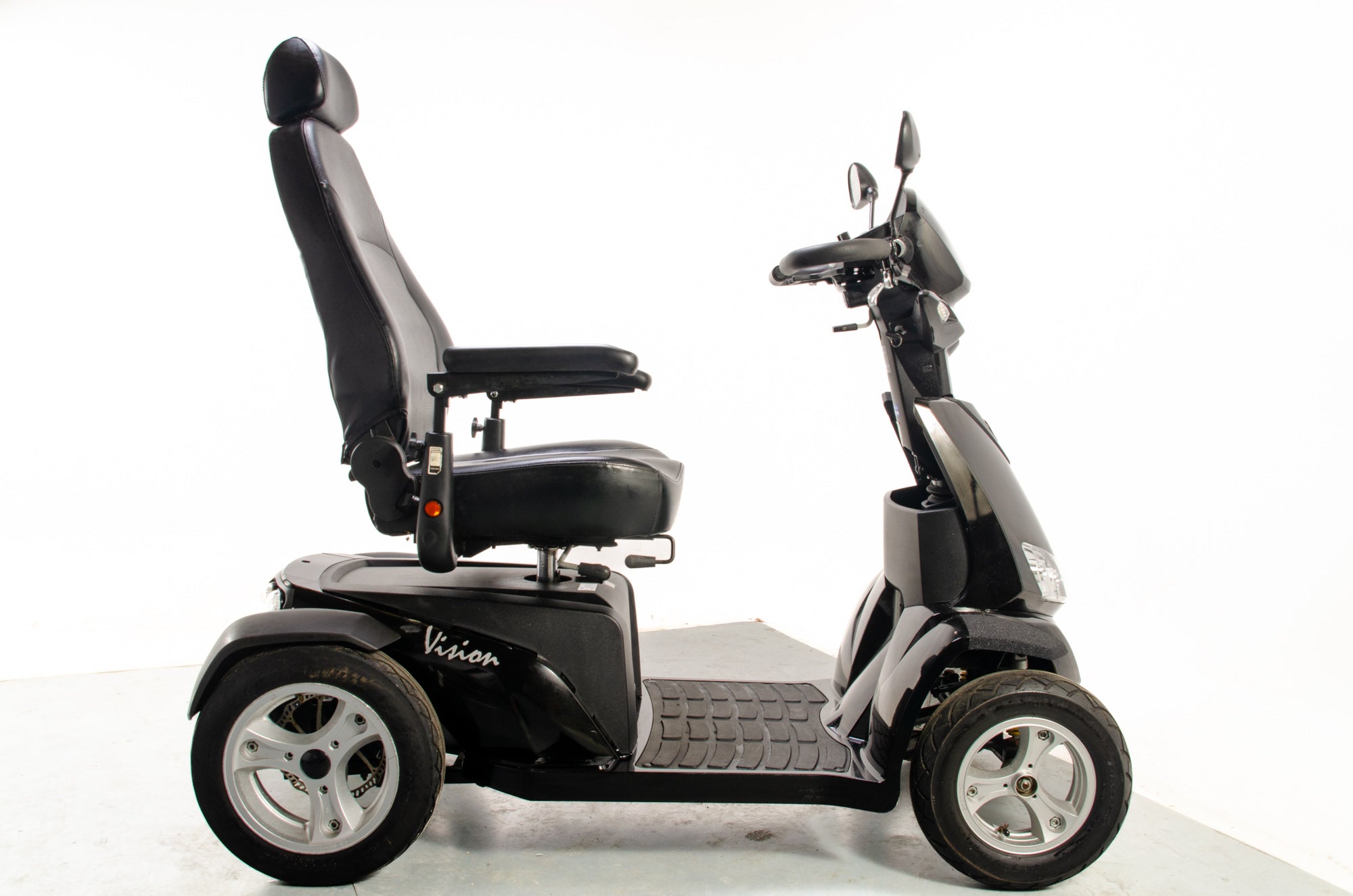 Rascal Vision Used Electric Mobility Scooter 8mph Large All-Terrain Ro ...