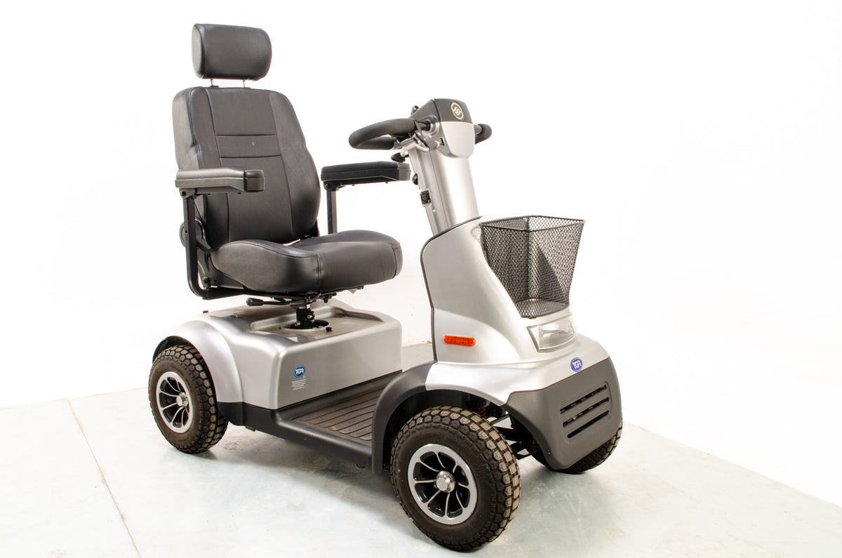 2016 TGA Breeze Midi 4 8mph Mid Size Mobility Scooter Silver Main image