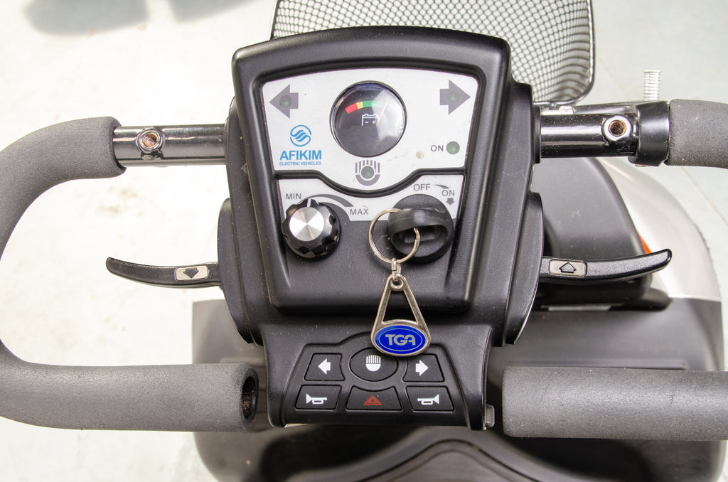2016 TGA Breeze Midi 4 8mph Mid Size Mobility Scooter Silver