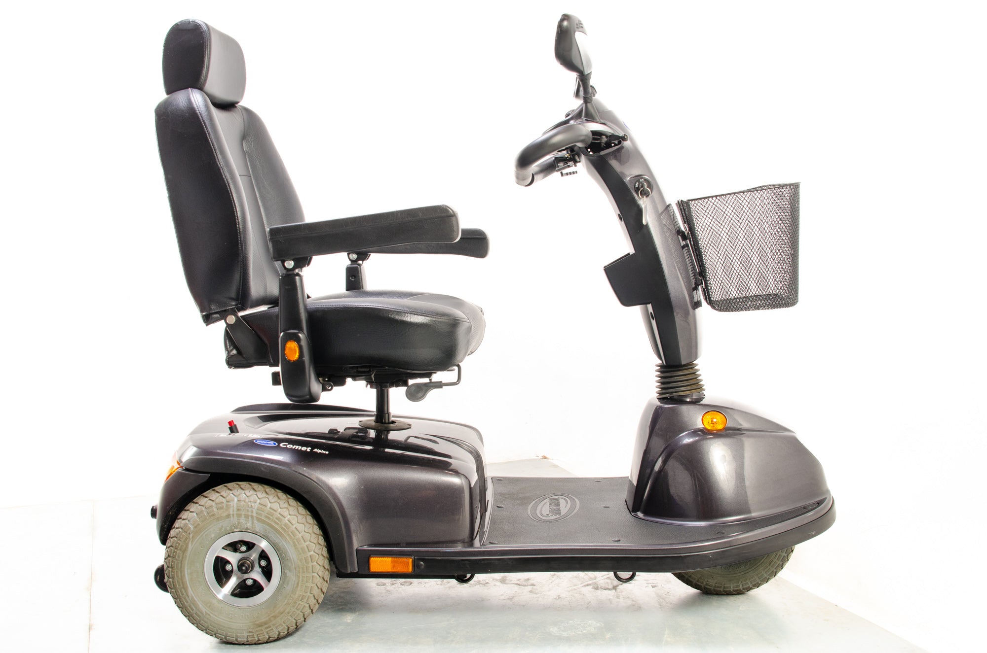 Invacare Comet 3 Large Mobility Scooter Trike 8mph All Terrain Secondary image