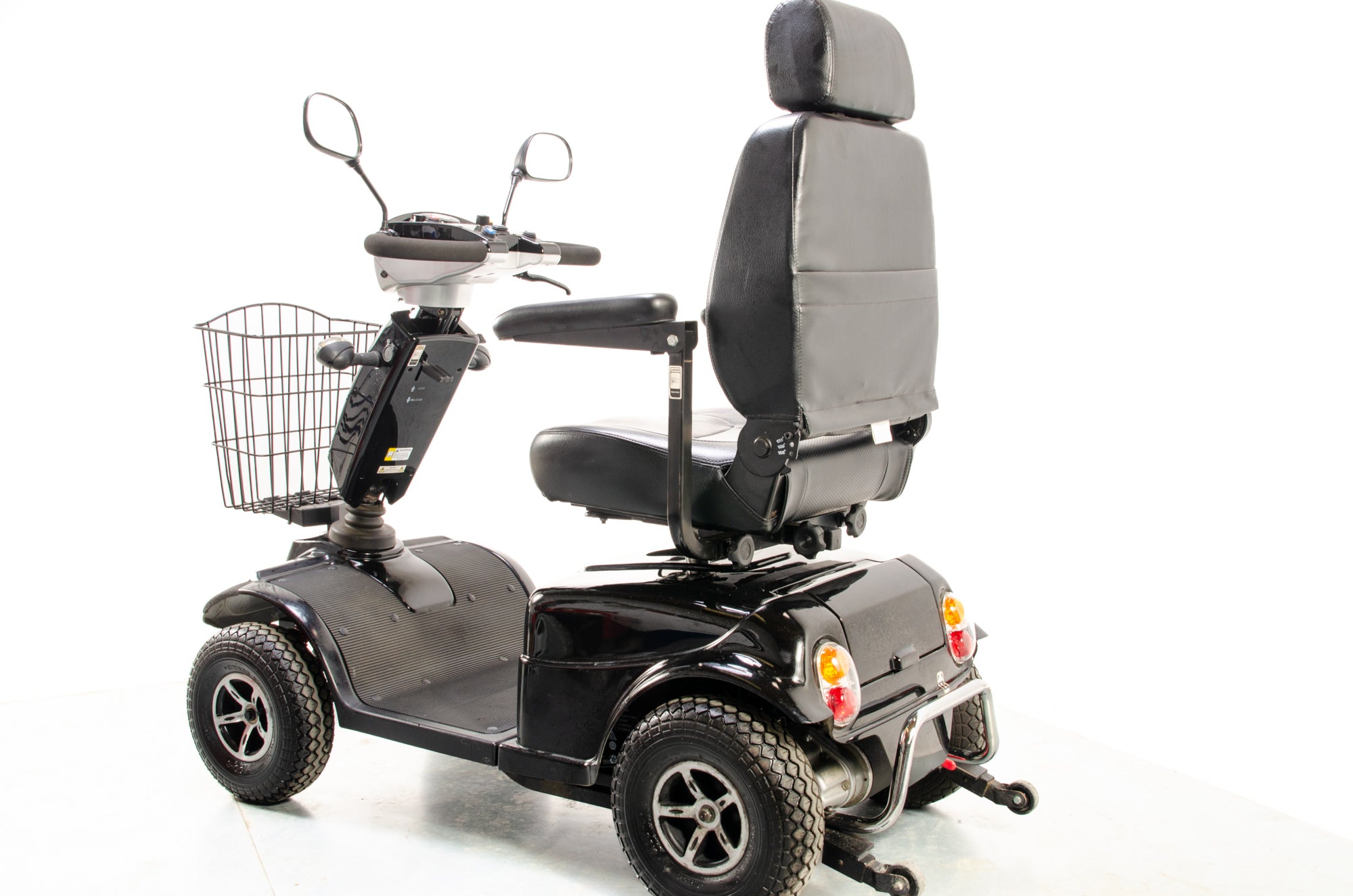 Rascal Pioneer Used Electric Mobility Scooter 8mph All-Terrain Suspension Off-Road Black 10373