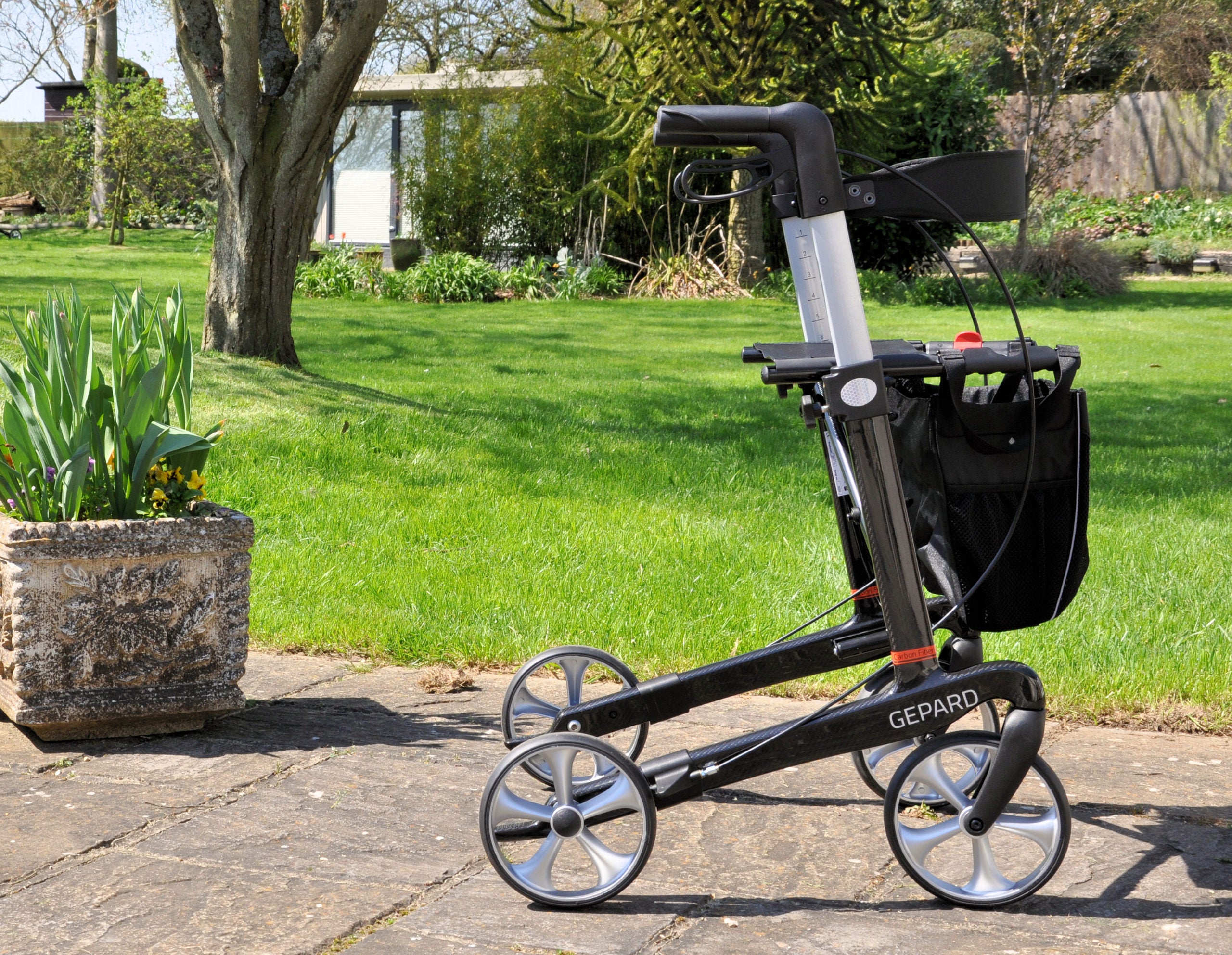 Gepard Carbon Fibre Rollator - Ultra-Light and Stylish