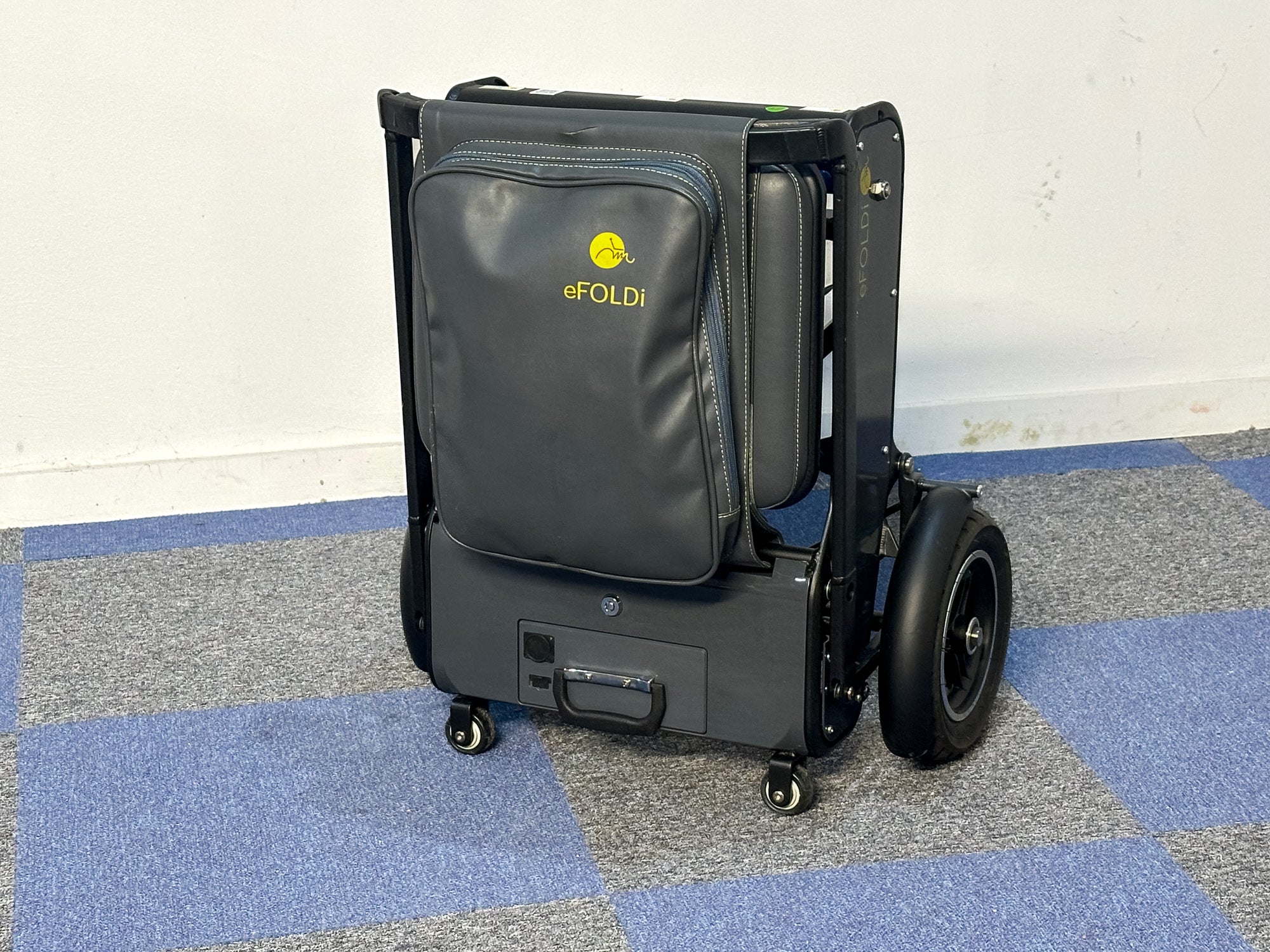 Used eFoldi Freedom Mobility Scooter Lightweight, Folding, Road Legal Secondary image