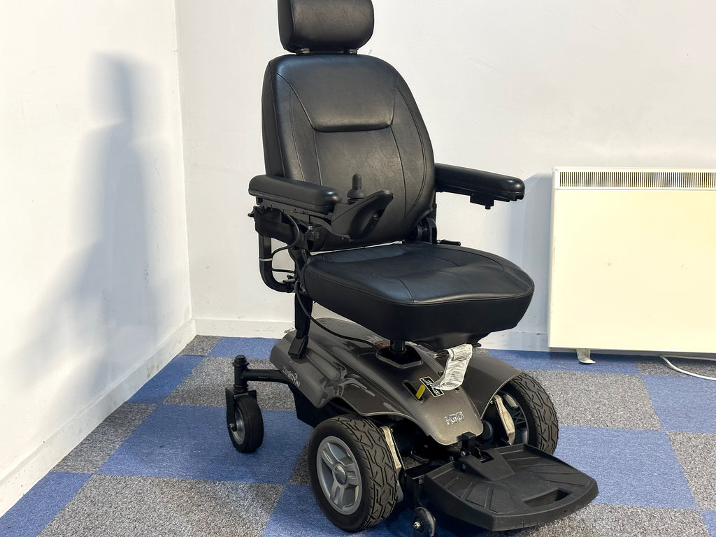 Used I-Go Centre Wheel Drive Powerchair – Excellent Condition, New Batteries