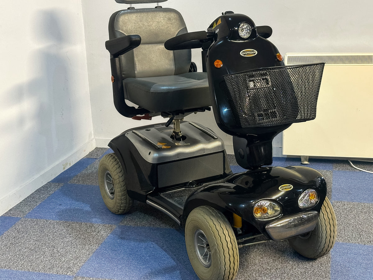 Used Shoprider Cadiz Mobility Scooter 8mph, Excellent Condition, New Batteries