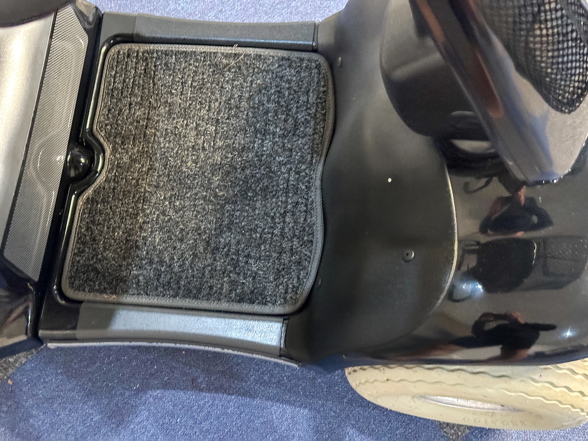 Used Shoprider Cadiz Mobility Scooter 8mph, Excellent Condition, New Batteries