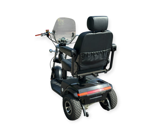 Trident 3-Wheel Road Legal Mobility Scooter – Retro Hot Rod Design, 8mph, 21-Mile Range