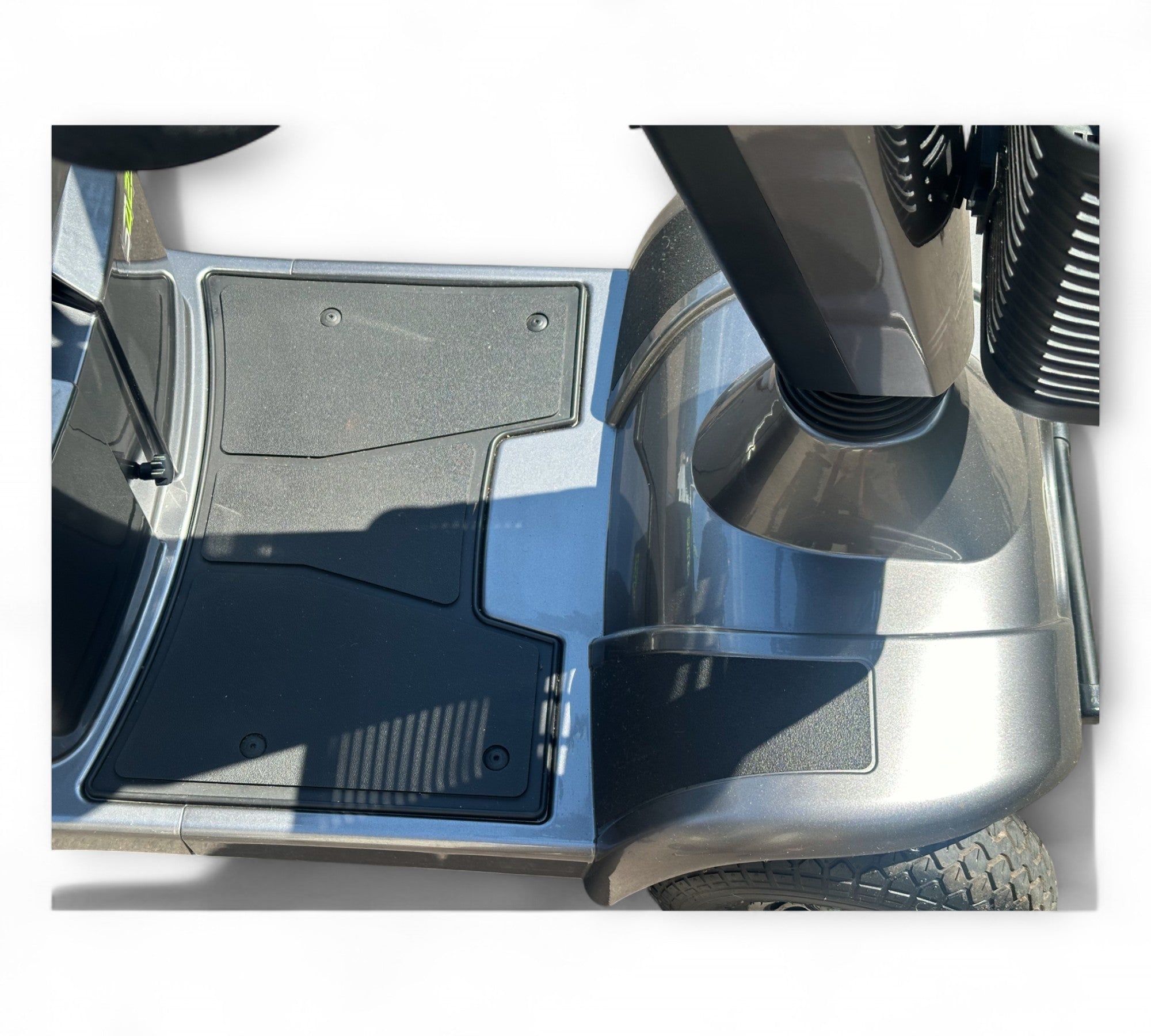 Sunrise Medical Sterling S425 Used Mobility Scooter Graphite 8mph Midsize