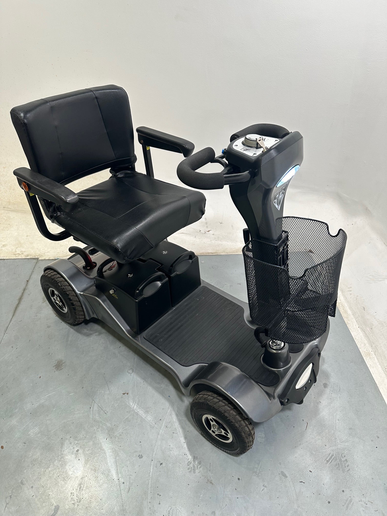 Sunrise Medical Sapphire 2 In Silver 4mph Transportable Mobility Sunrise Medical Sapphire 2 In Silver 4mph Transportable Mobility