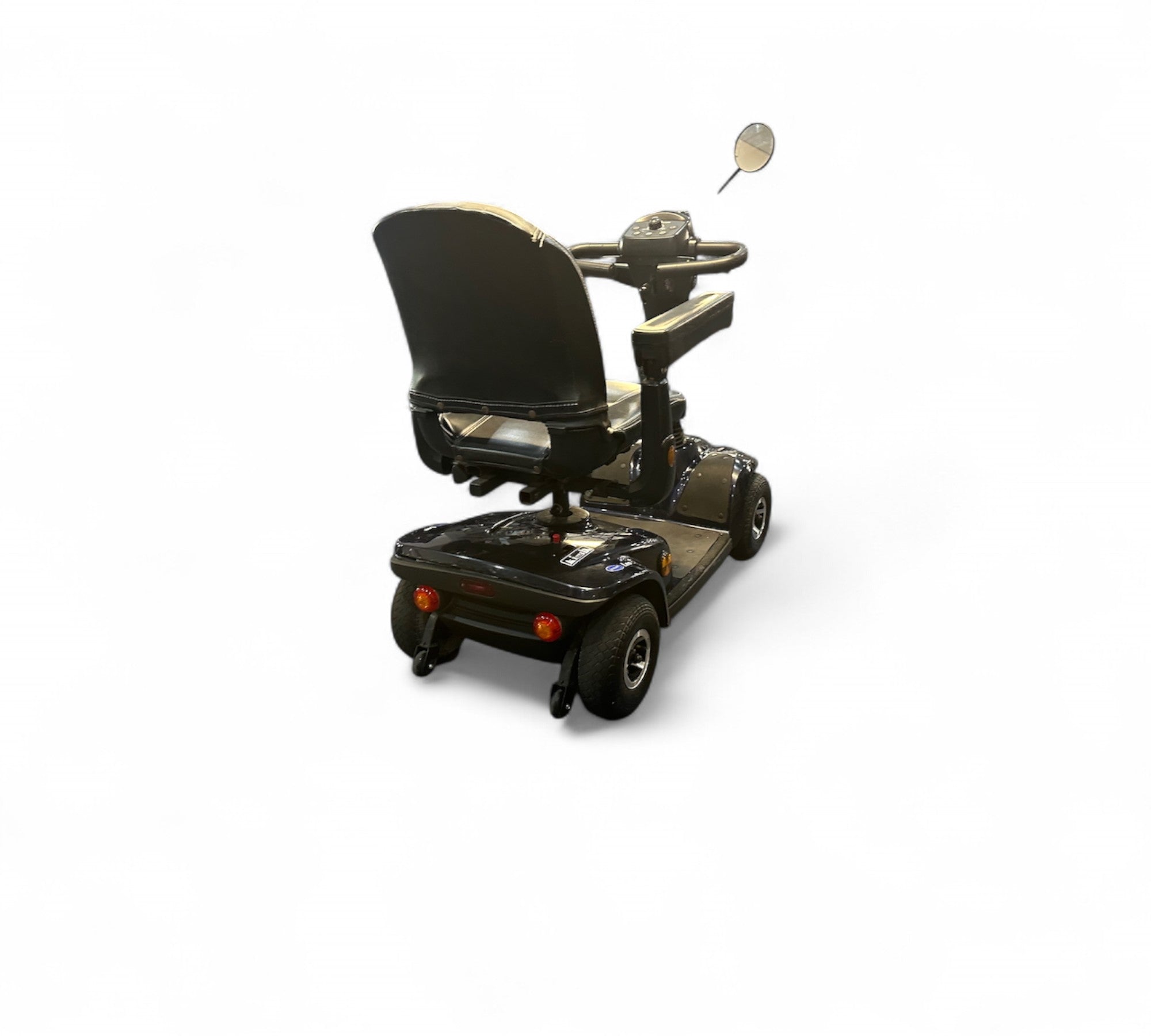 Leo Mobility Scooter Comfy Pavement Compact Invacare Blue 4mp 16350