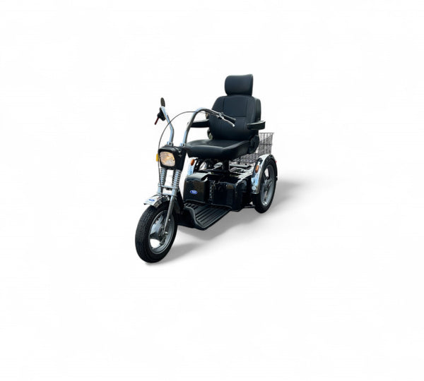 TGA Supersport 8mph Large 3 Wheel Trike Mobility Scooter in Black Chrome