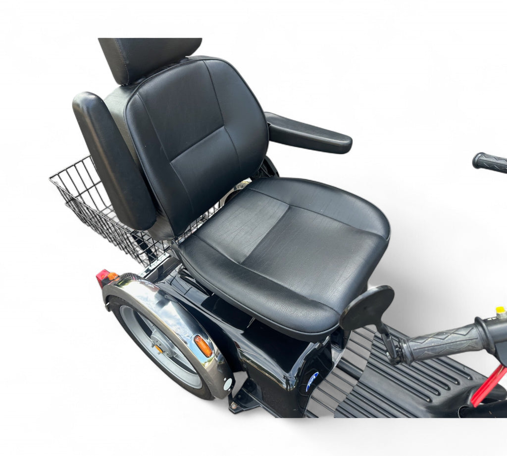 TGA Supersport 8mph Large 3 Wheel Trike Mobility Scooter in Black Chrome