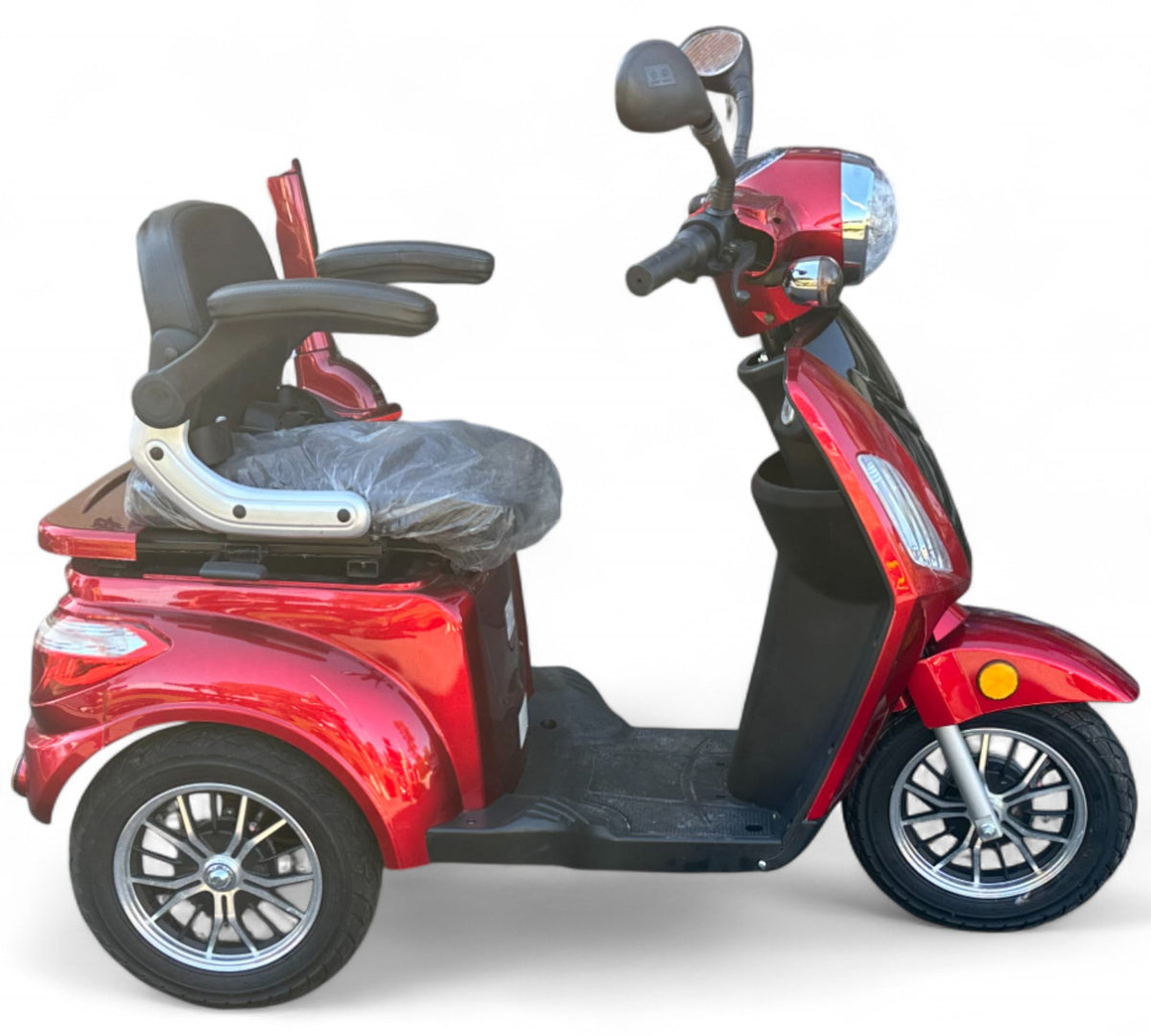 ZT500 Mobility Scooter – Used Model in Red Class 3 Road-Legal 8mph Scooter