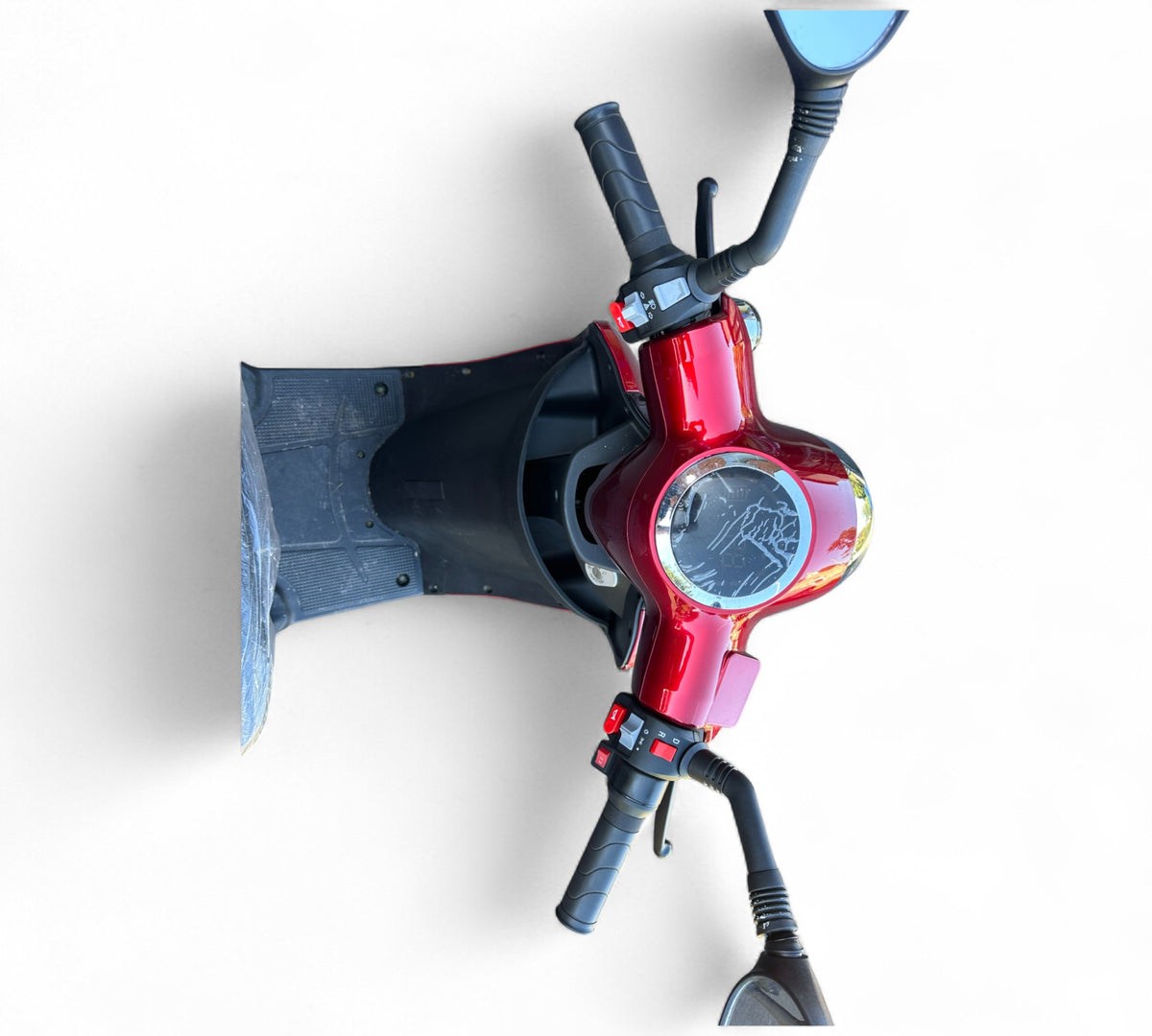 ZT500 Mobility Scooter – Used Model in Red Class 3 Road-Legal 8mph Scooter