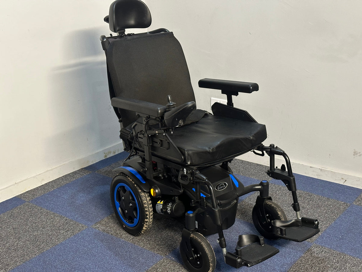 Quickie Q100 R Compact Indoor Outdoor Sunrise Medical Powerchair Wheelchair Blue Trim