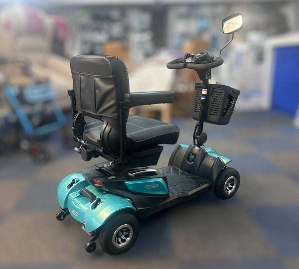 Used Rascal Veo Sport Mobility Scooter – Lightweight 4mph Boot Scooter Aquamarine