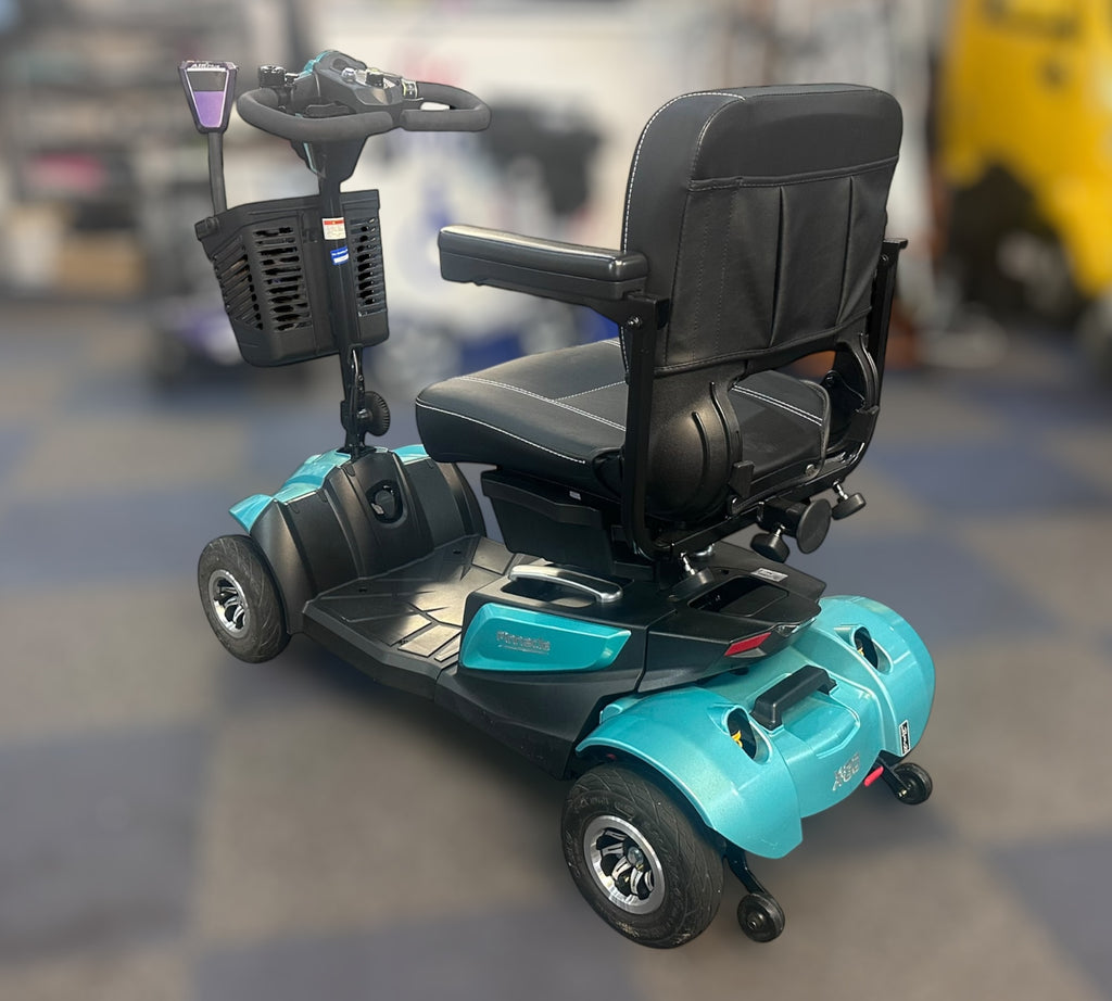 Used Rascal Veo Sport Mobility Scooter – Lightweight 4mph Boot Scooter Aquamarine