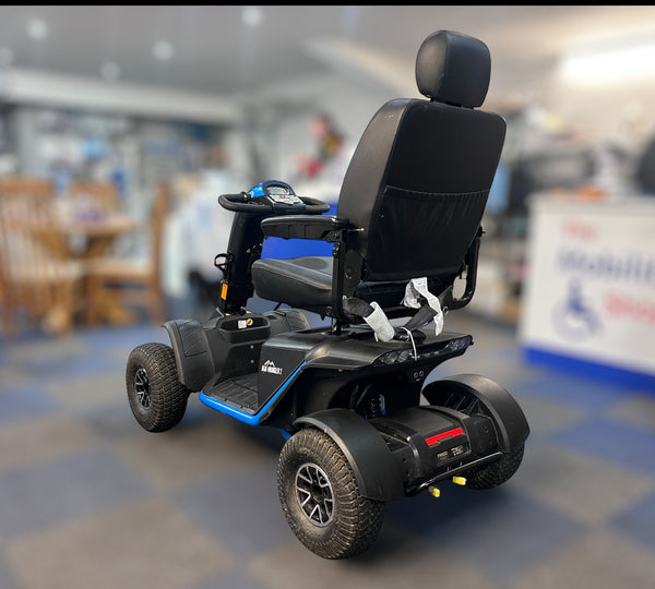 Pride Baja Wrangler 2 Heavy-Duty All-Terrain Mobility Scooter (Ex-Demo, Blue)