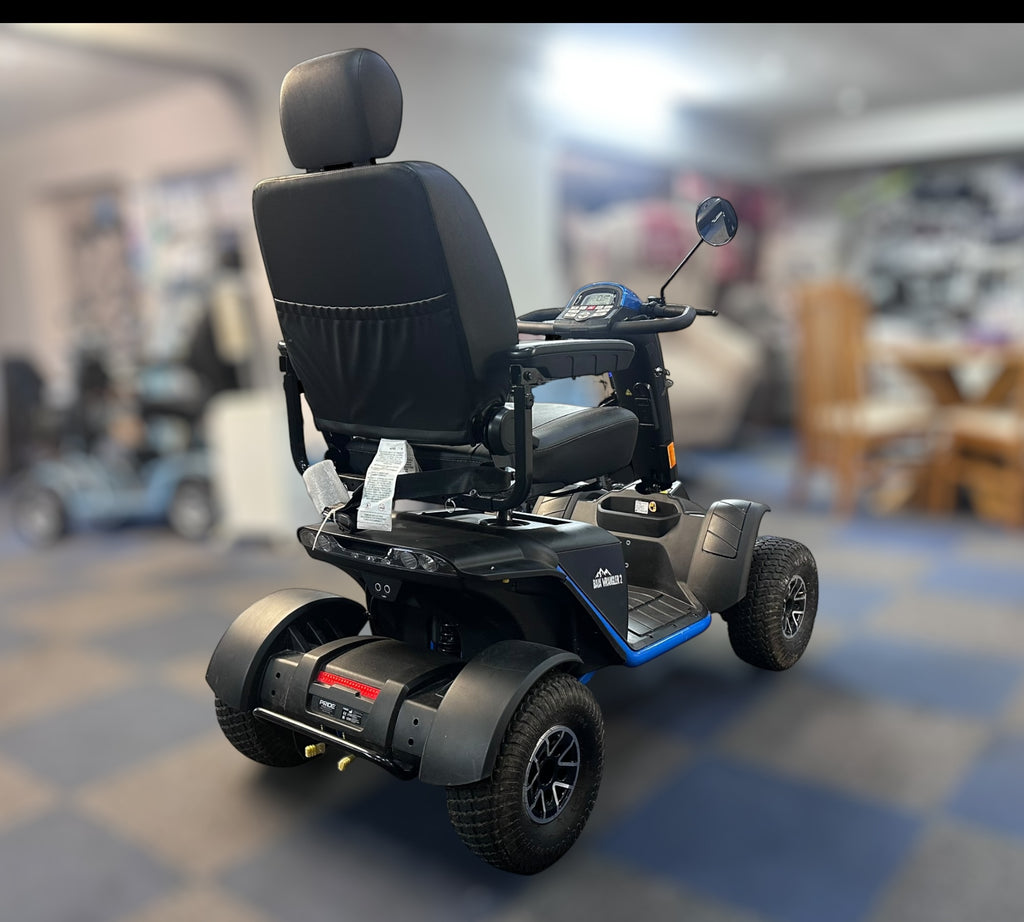 Pride Baja Wrangler 2 Heavy-Duty All-Terrain Mobility Scooter (Ex-Demo, Blue)