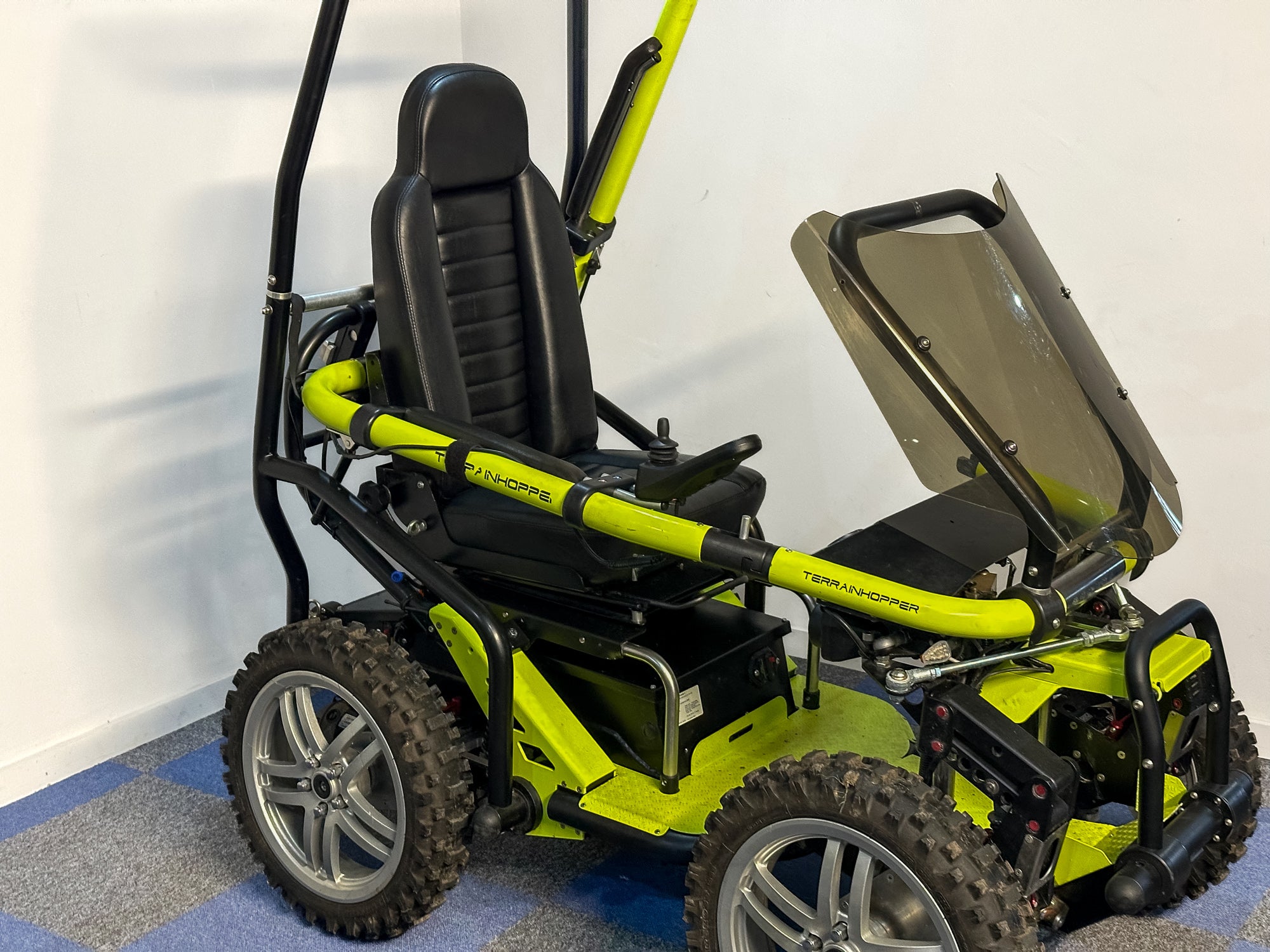 Terrainhopper Overlander 4 Off-Road All-Terrain Mobility Scooter Wheelchair Tramper Sand Rock 4WD Secondary image
