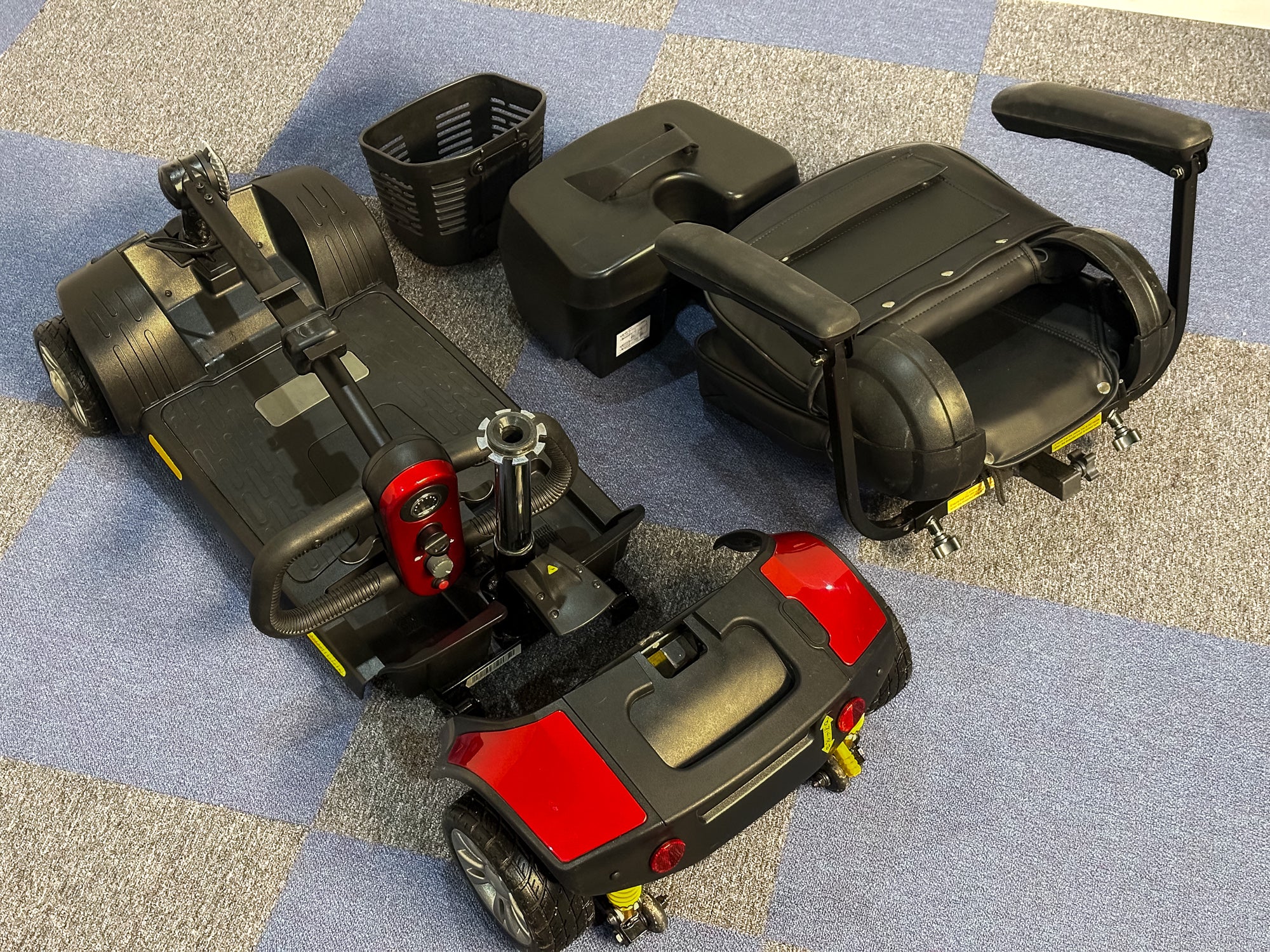 Livewell Jaunt Mobility Scooter Boot Transportable Red Drive Devilbiss