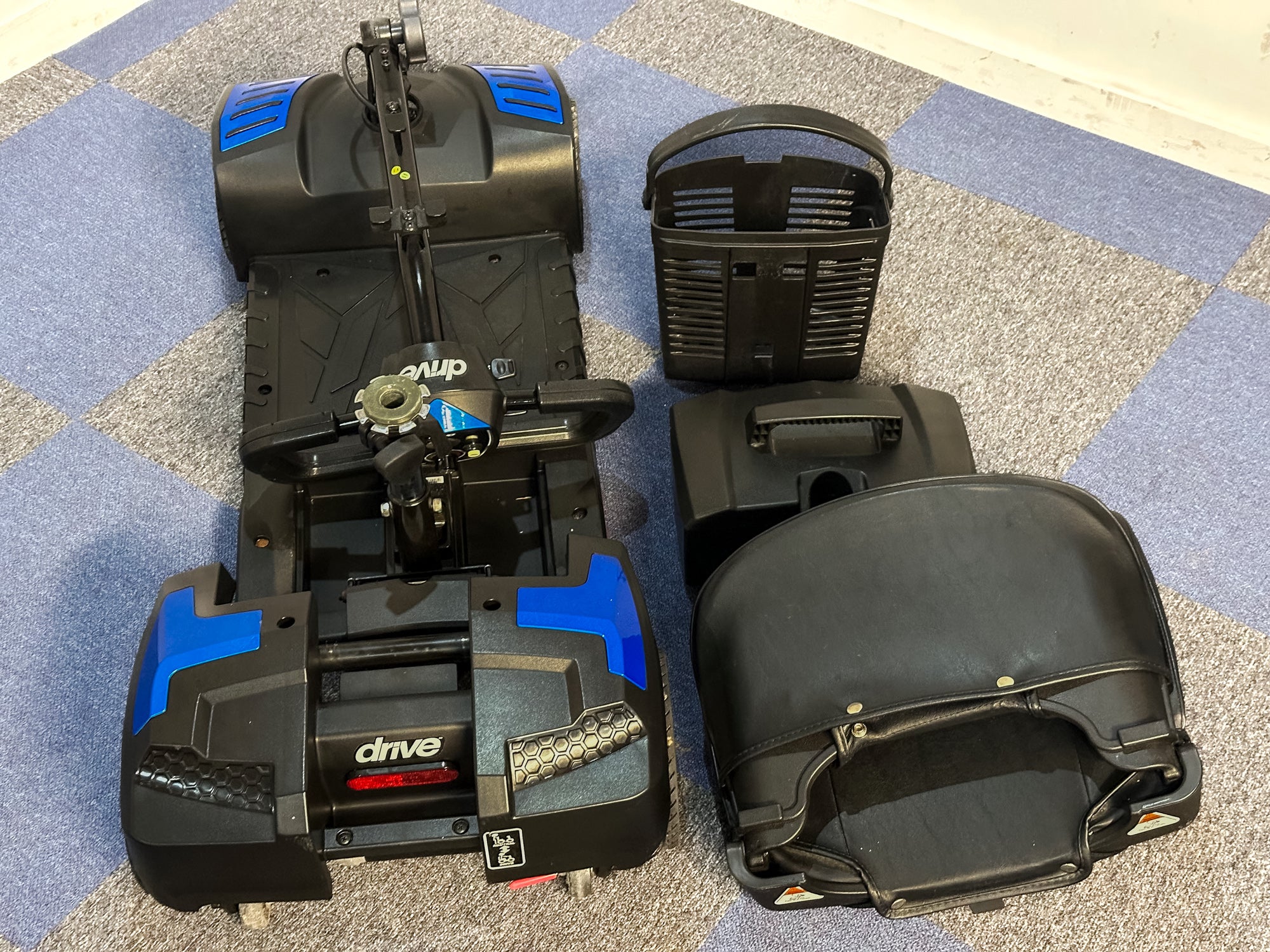Drive Mobility Scooter Small Red Transportable Boot Lightweight 4mph Blue Secondary image