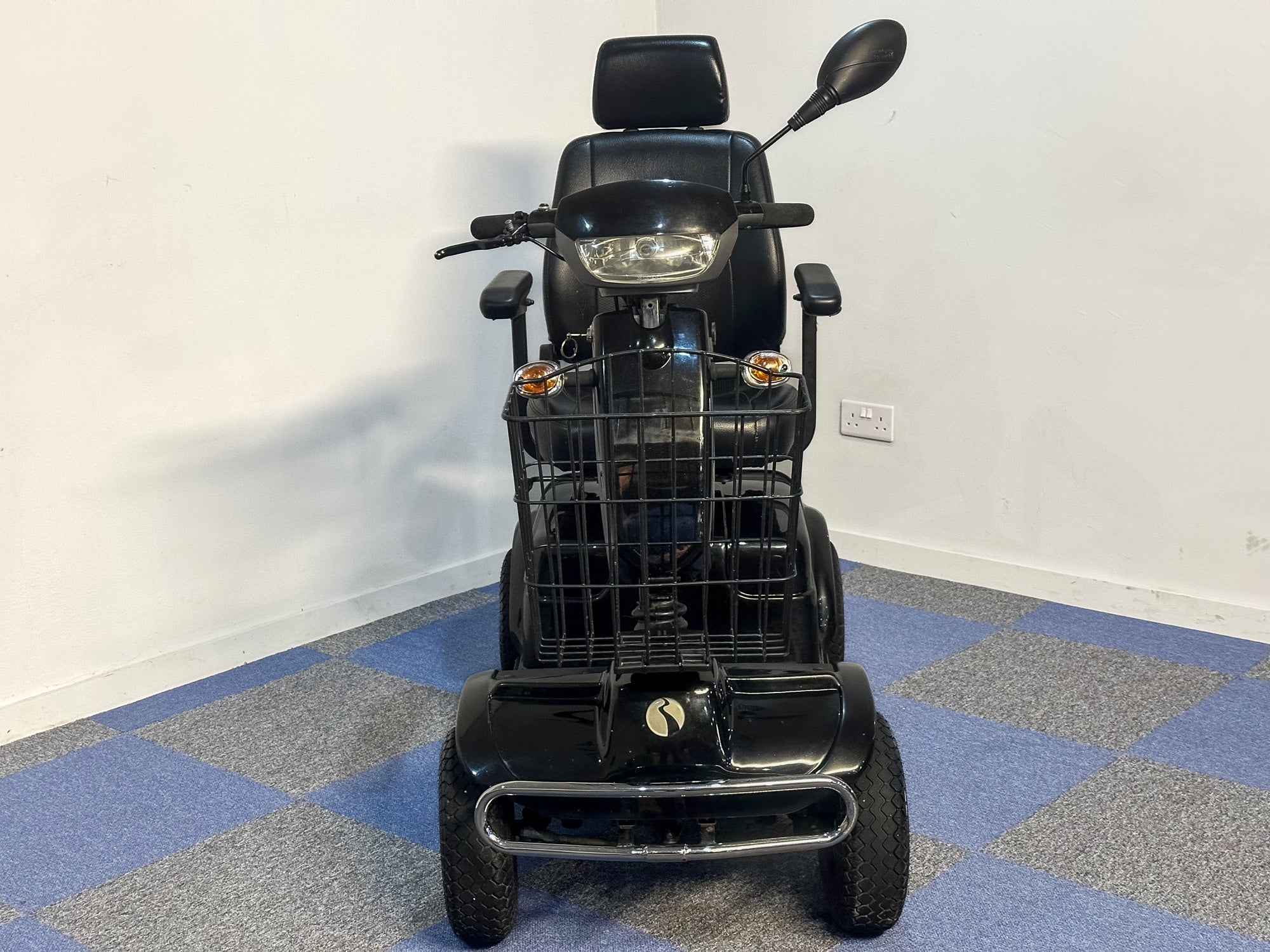 Rascal Pioneer Used Electric Mobility Scooter 8mph All-Terrain Suspension Off-Road Black 16192 Secondary image