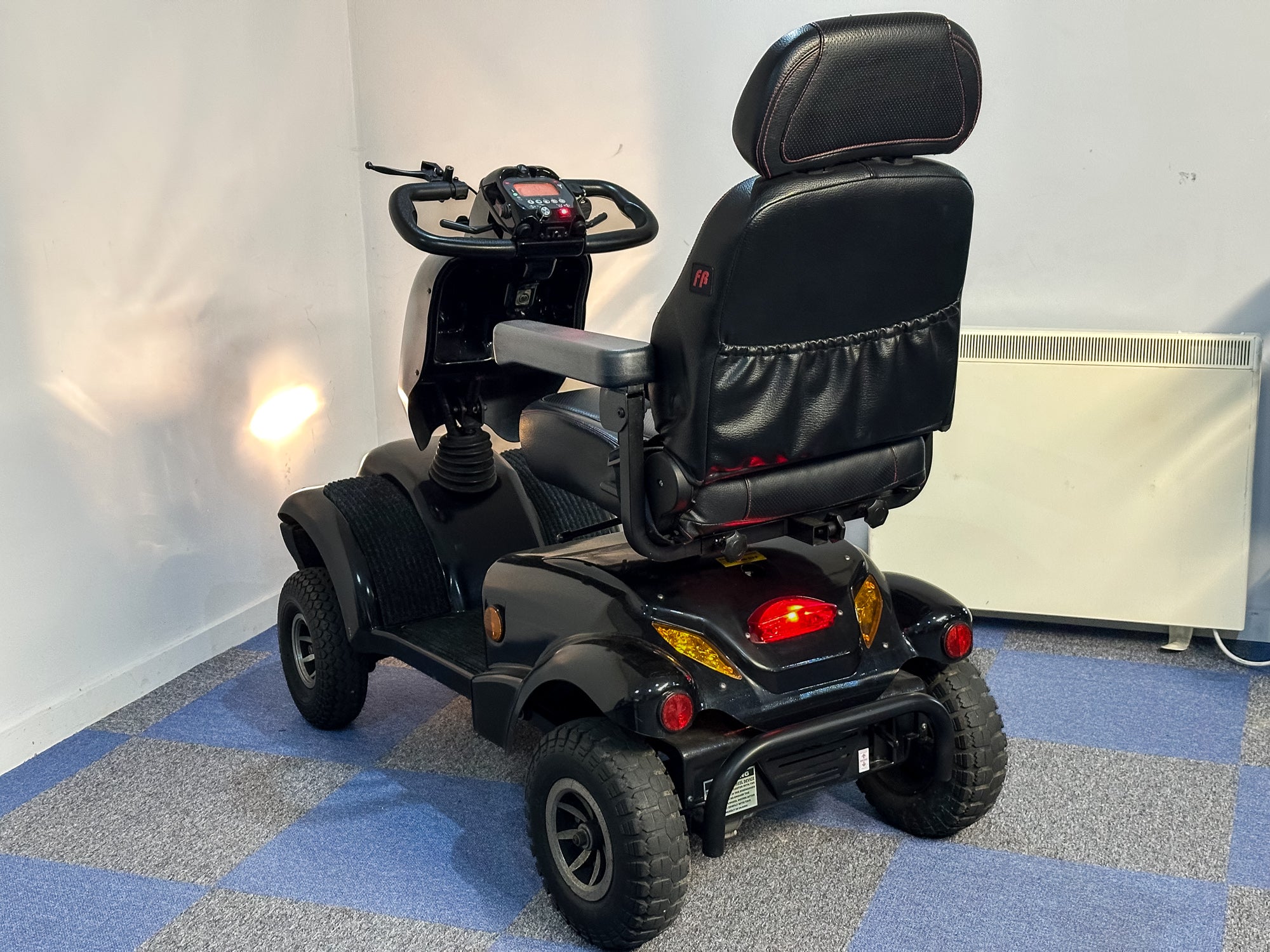 Freerider Landranger XL8 8mph Used Mobility Scooter All-Terrain Off-Road Road Legal Large 16075