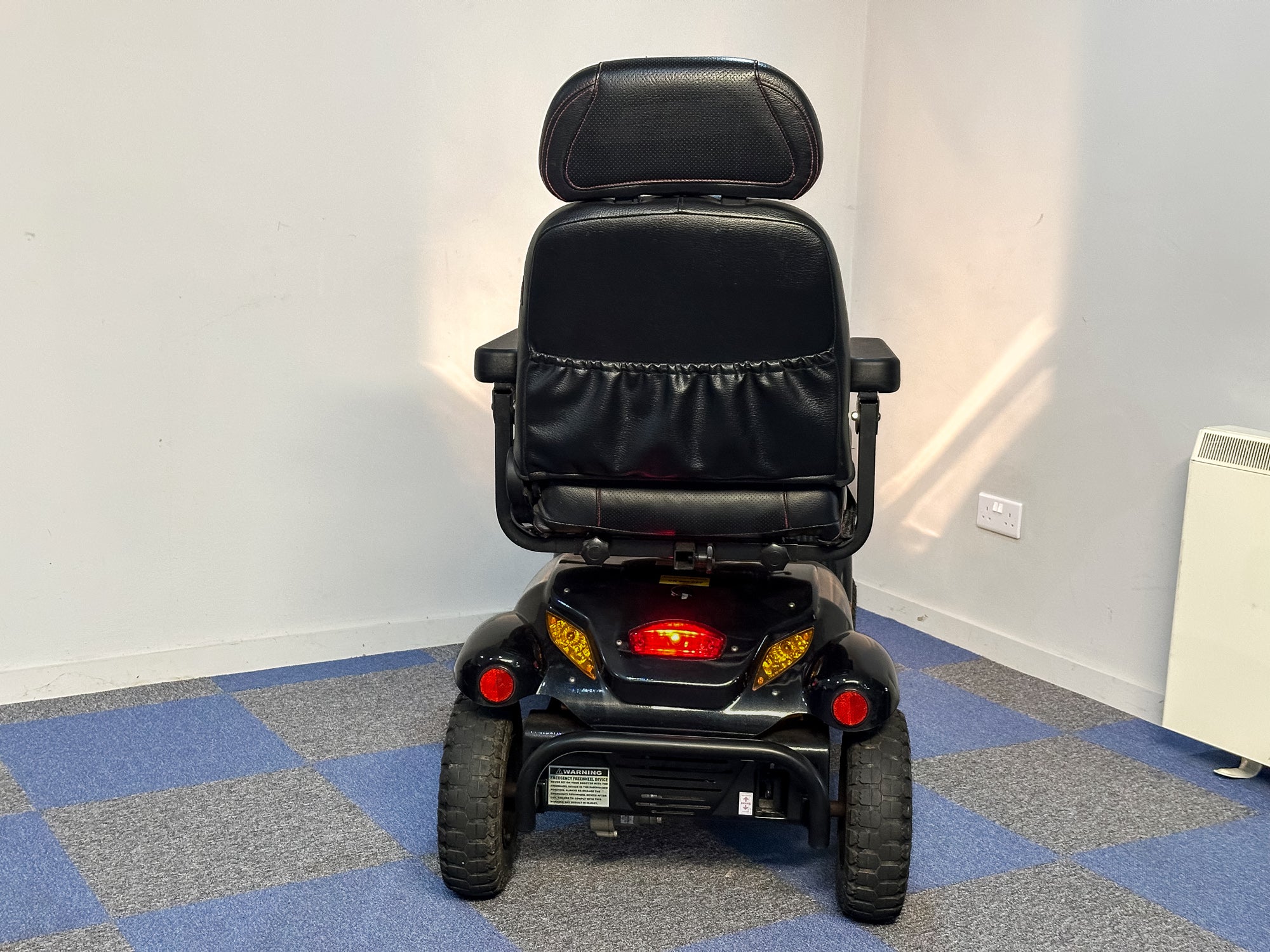 Freerider Landranger XL8 8mph Used Mobility Scooter All-Terrain Off-Road Road Legal Large 16075