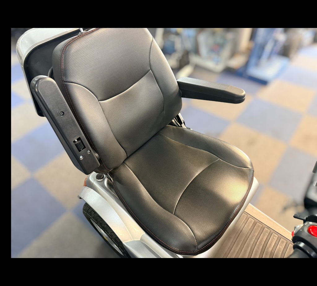 TGA Breeze S4 Silver 2021 All Terrain Off-Road Mobility Scooter