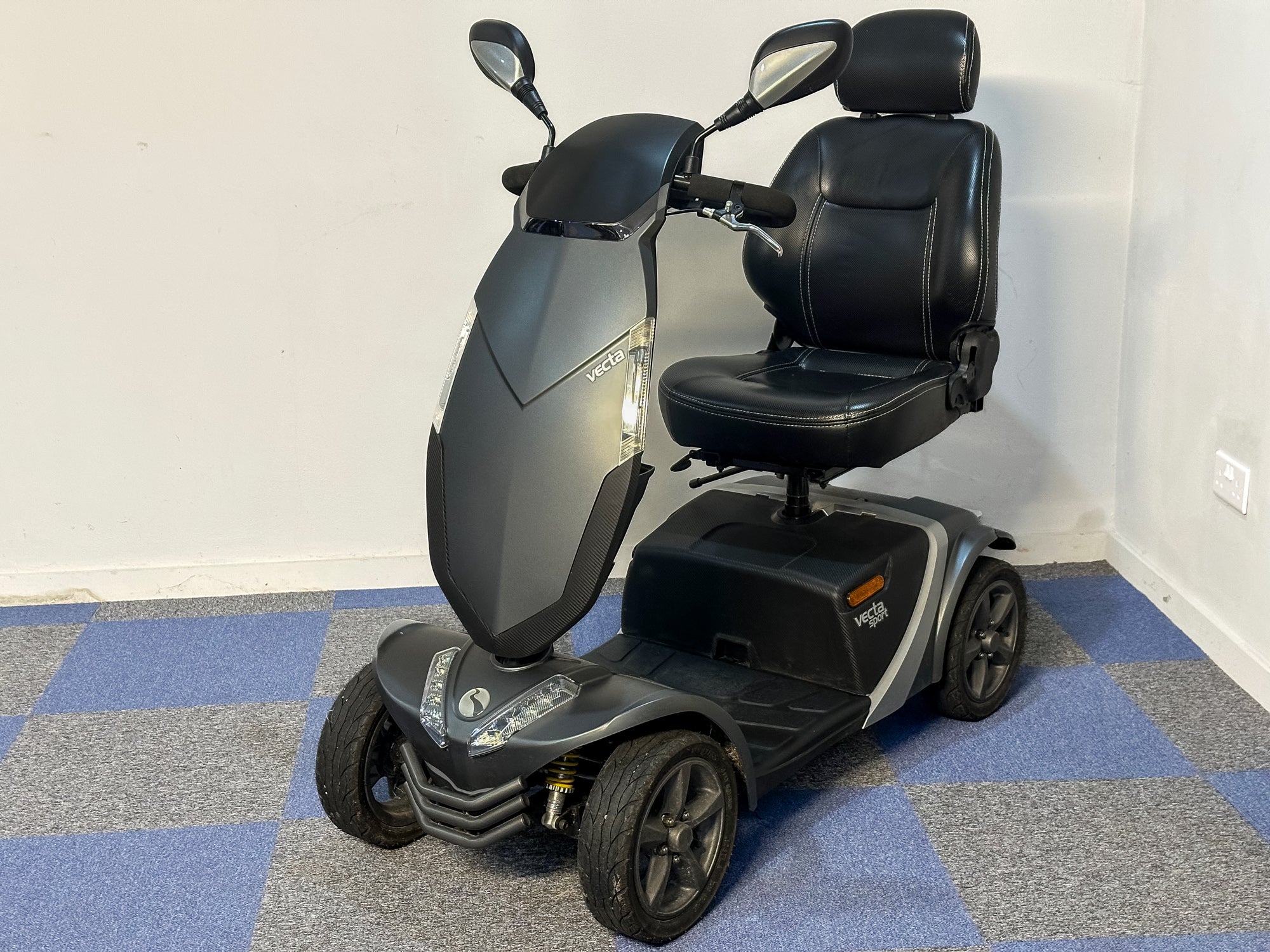 Rascal Vecta Sport Electric Mobility Scooter 8mph Suspension Max Grip All-Terrain Road Legal Grey