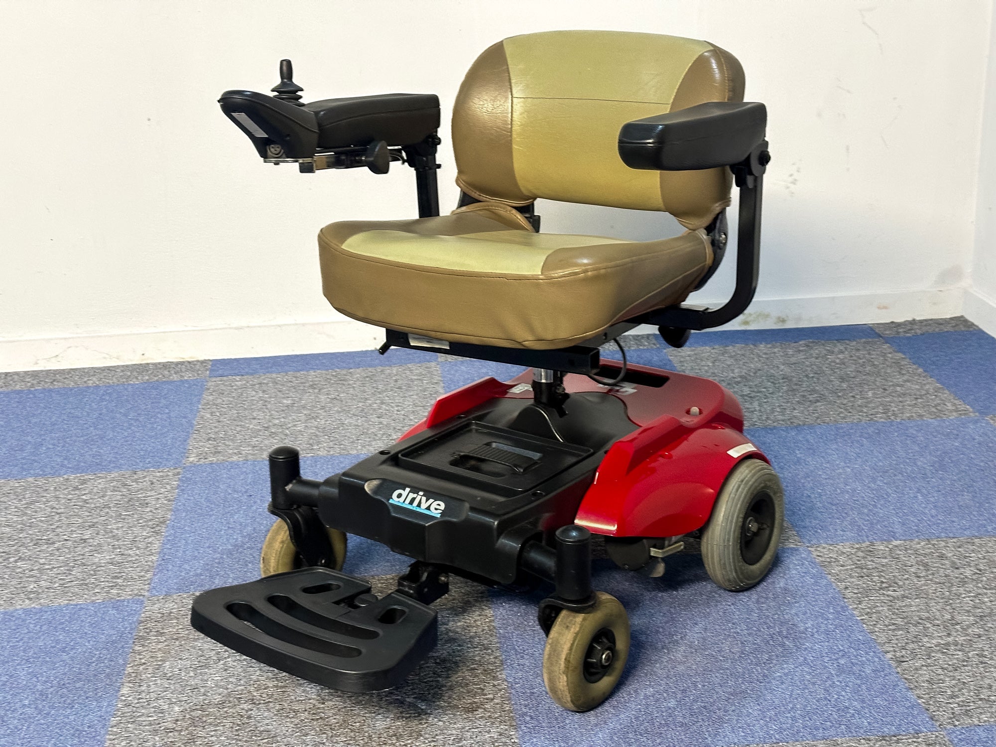 Drive Geo Powerchair Indoor Small Compact & Reliable Mobility