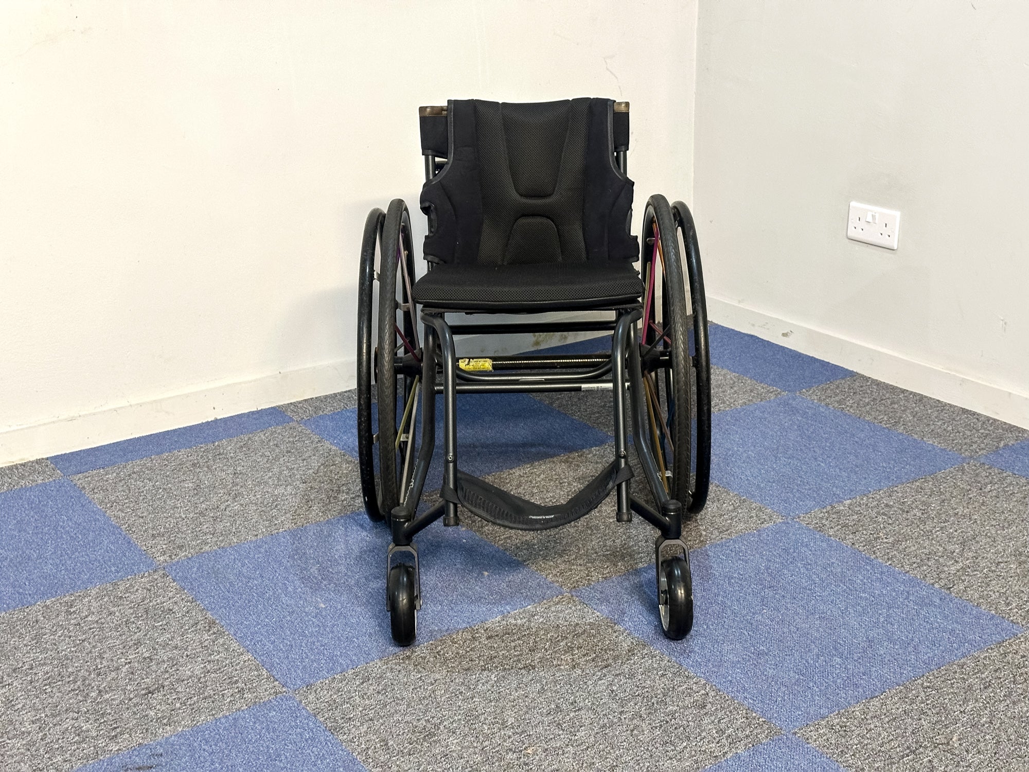 Used Panthera U3 Wheelchair – Lightweight & Active Design 14" Secondary image