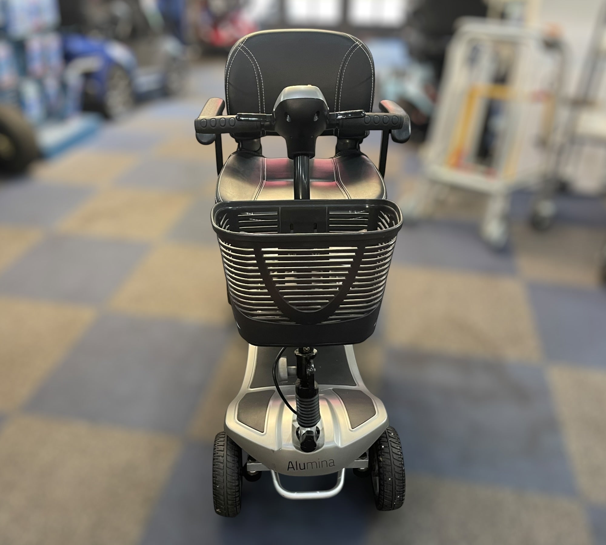 Alumina pro 4MPH scooter Secondary image