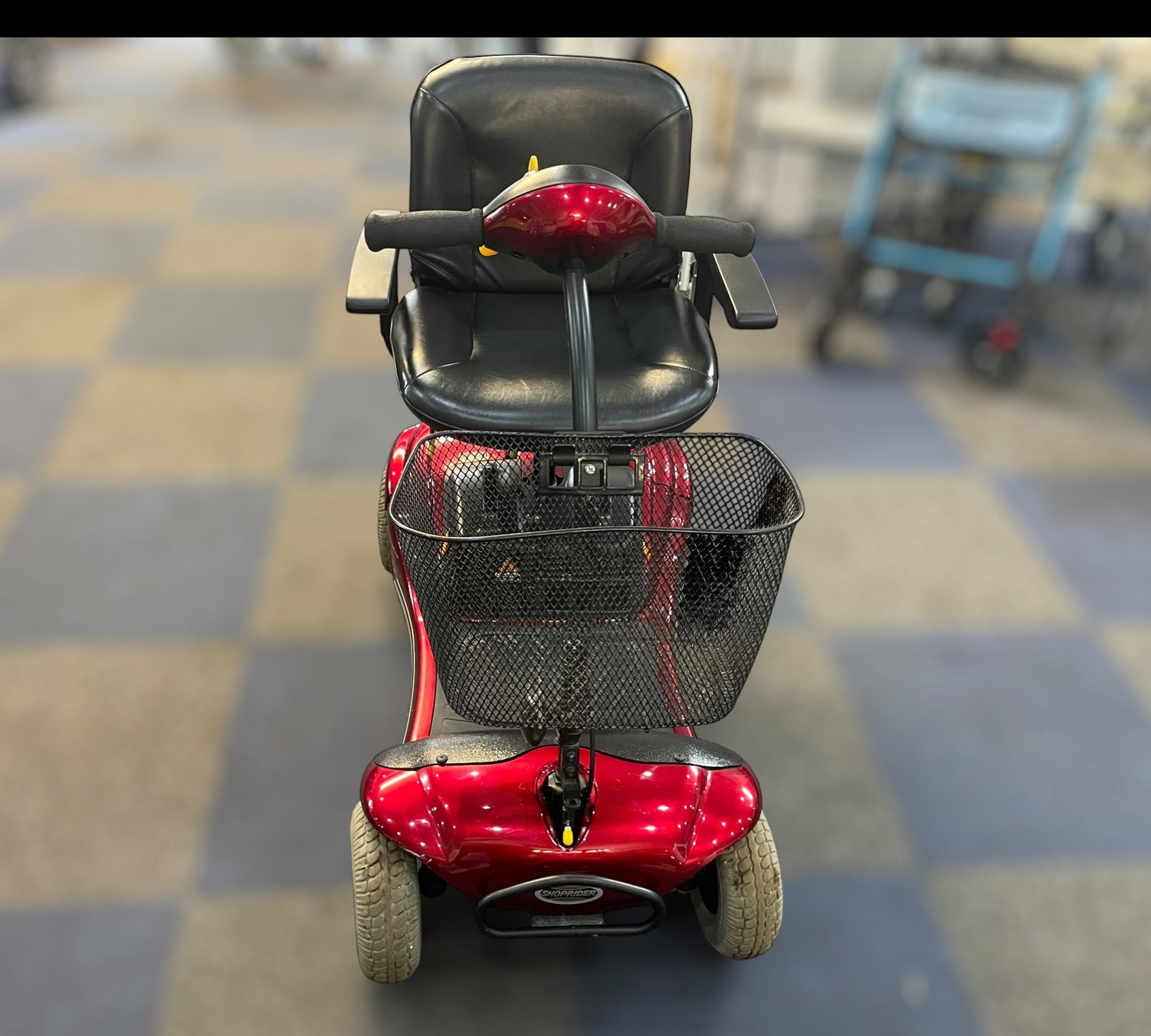 Shoprider deluxe scooter Secondary image