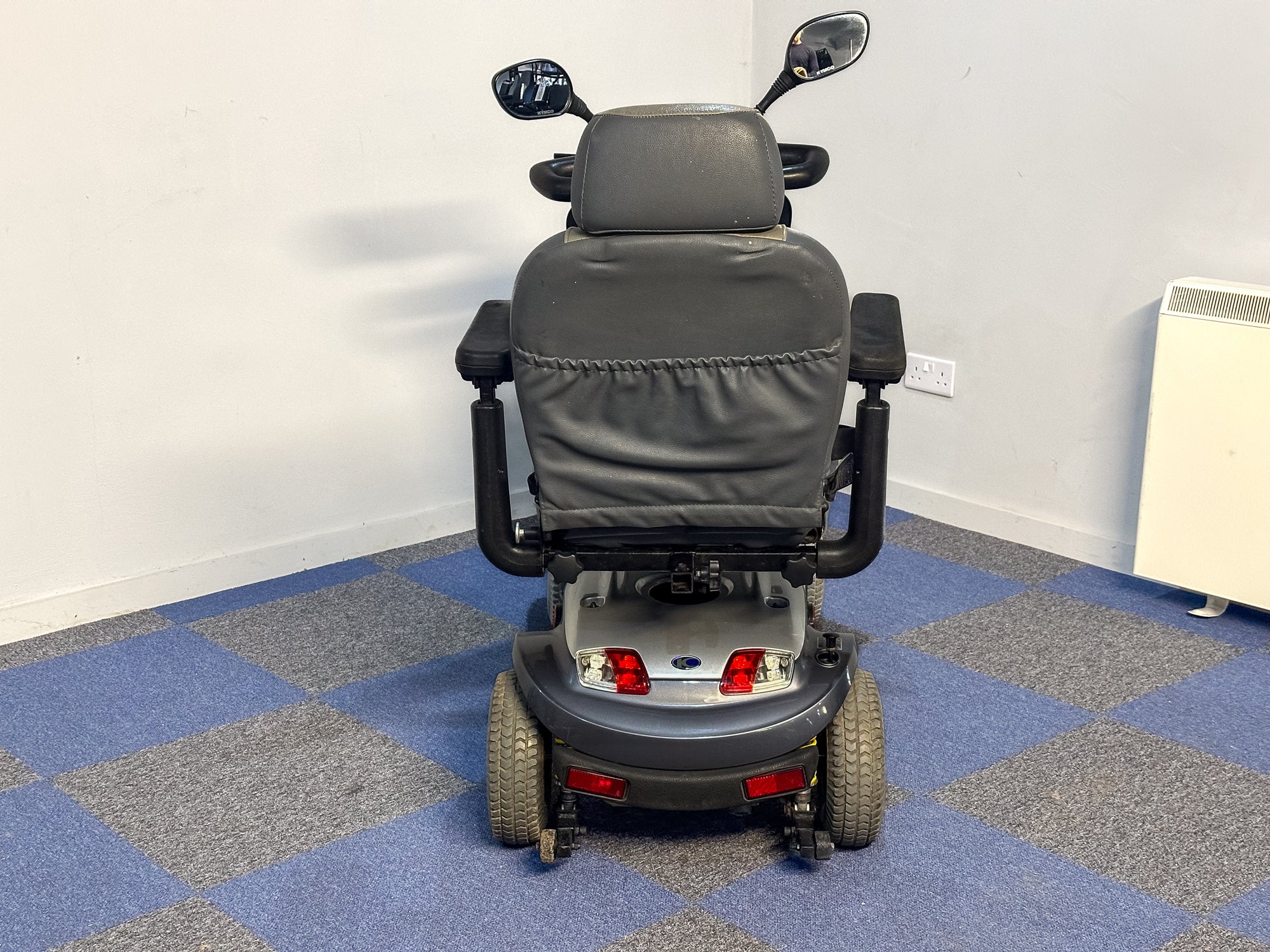 Kymco Midi XLS 8mph Road Pavement Mobility Scooter Silver Class 3