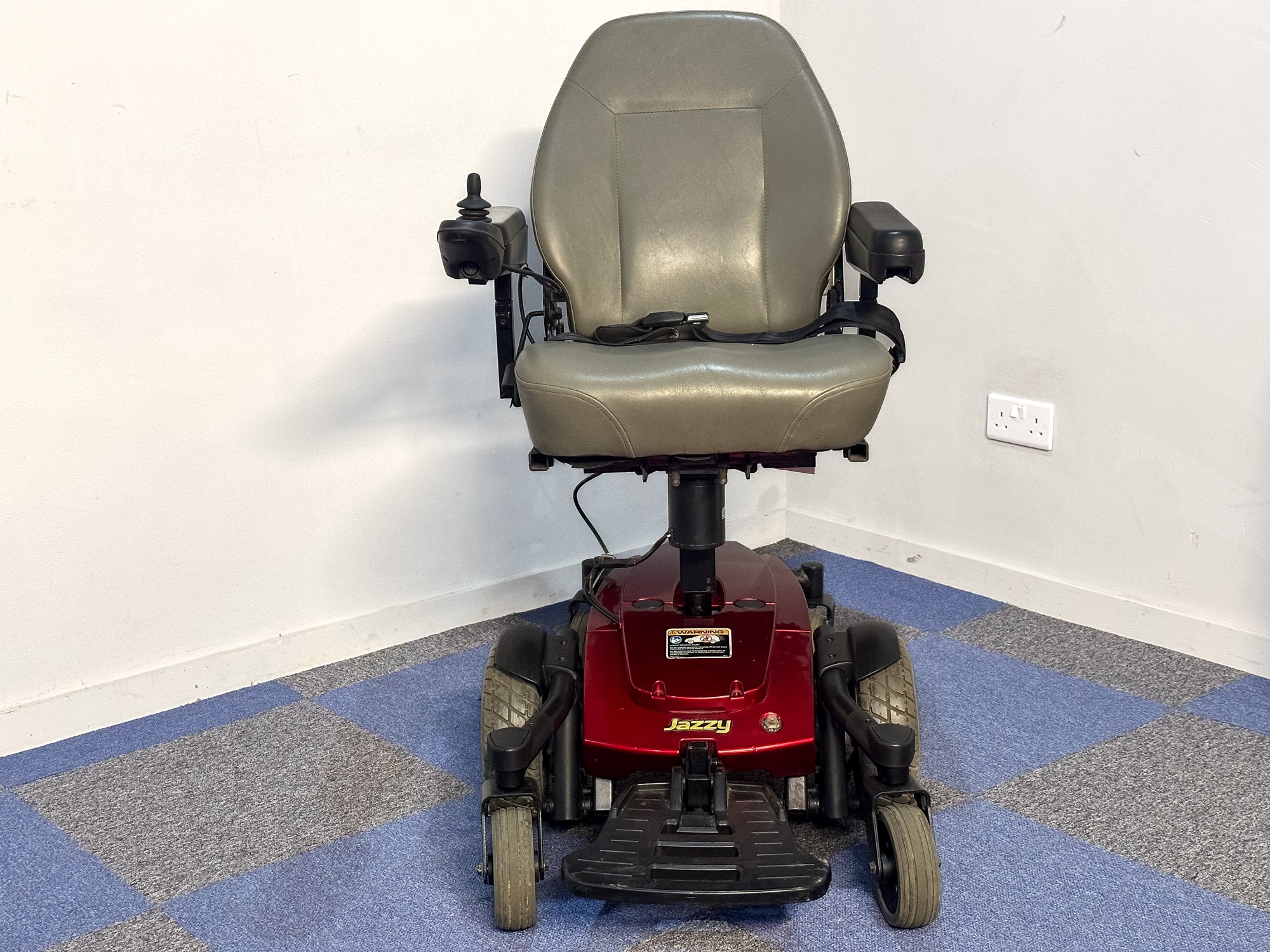 Pride Jazzy Select 6 Riser Used Electric Wheelchair Powerchair Indoor Outdoor Mid Wheel Drive Red